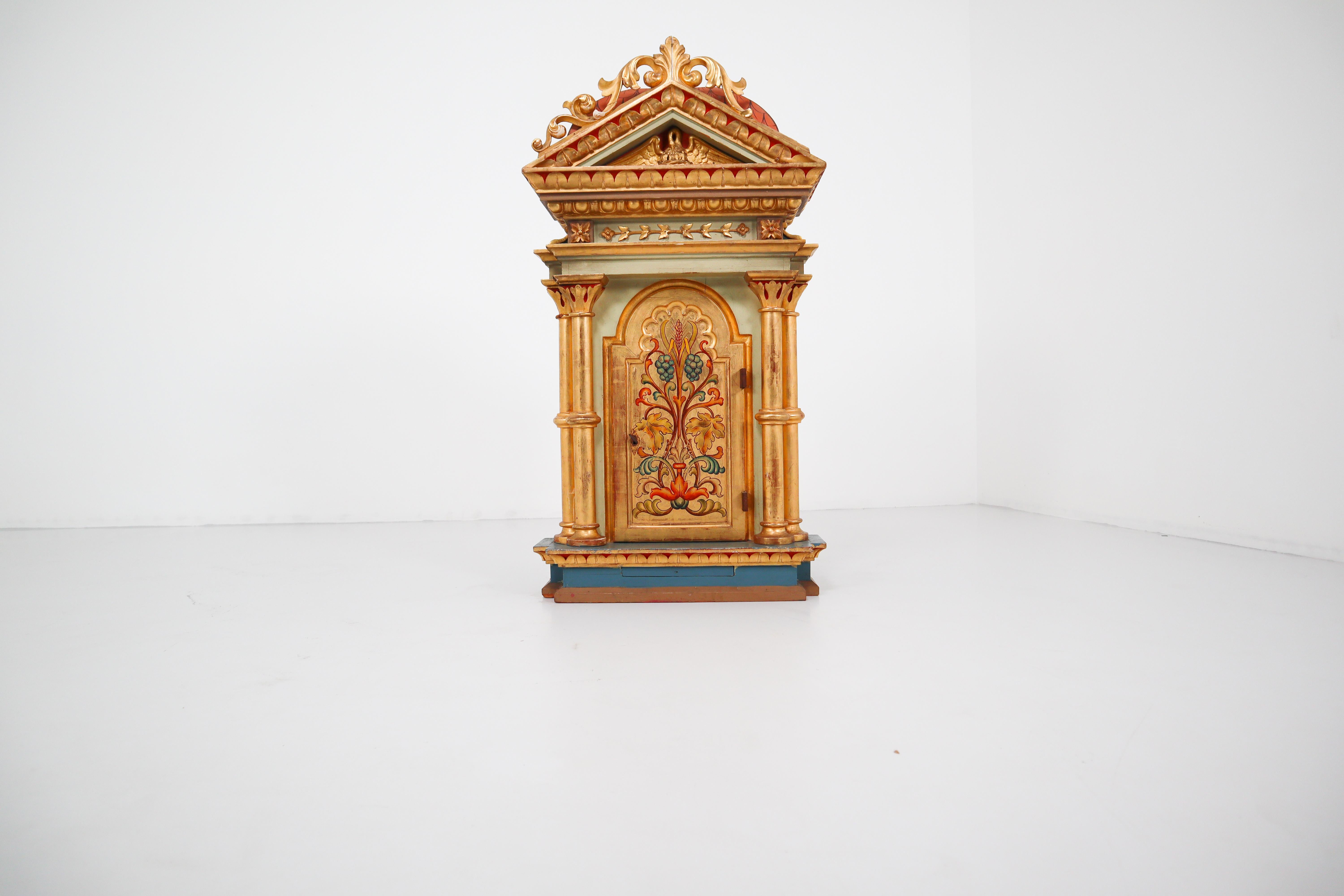 Baroque Cabinet in Gold Color Painted Germany Early 19th Century 1
