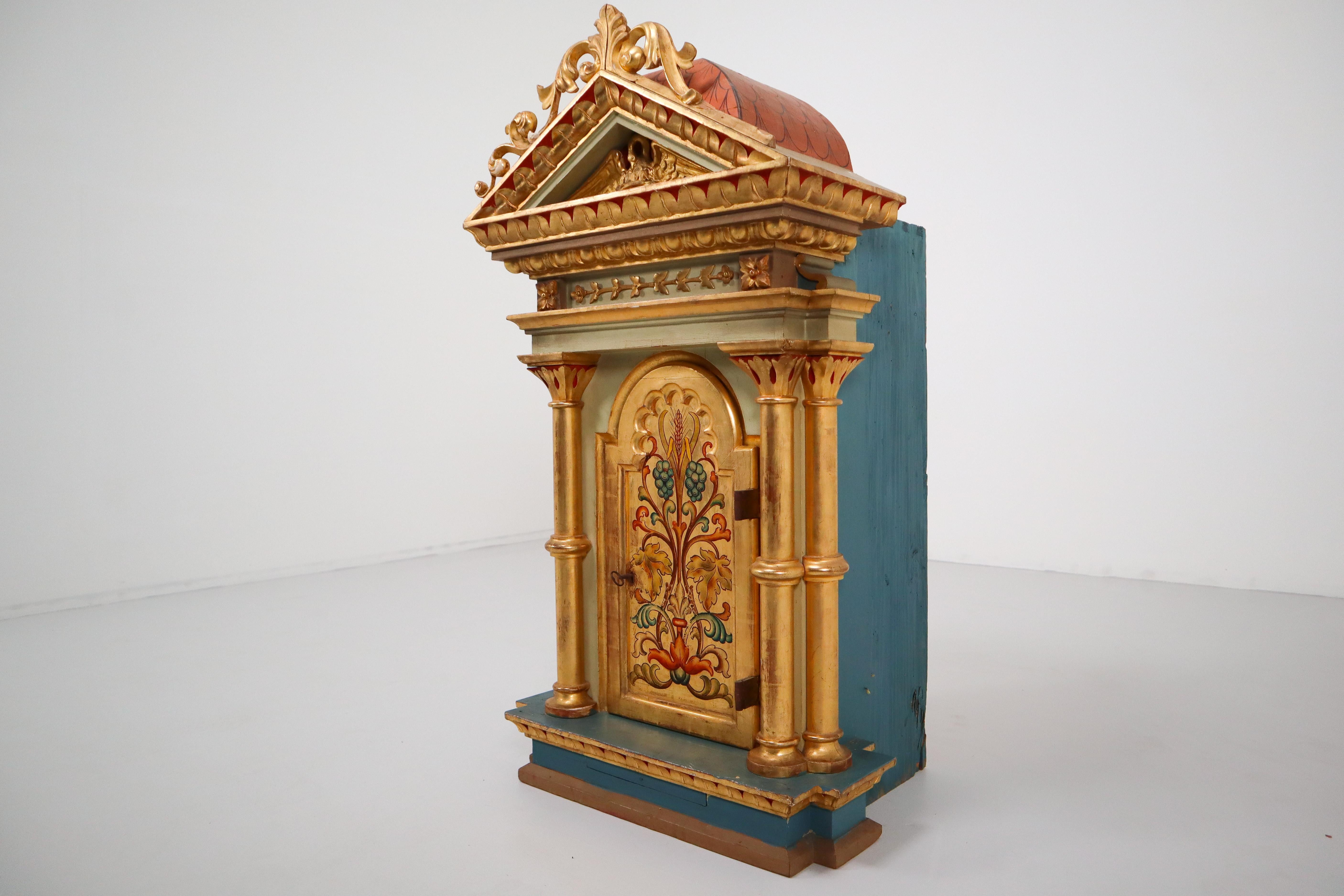 Baroque Cabinet in Gold Color Painted Germany Early 19th Century 5