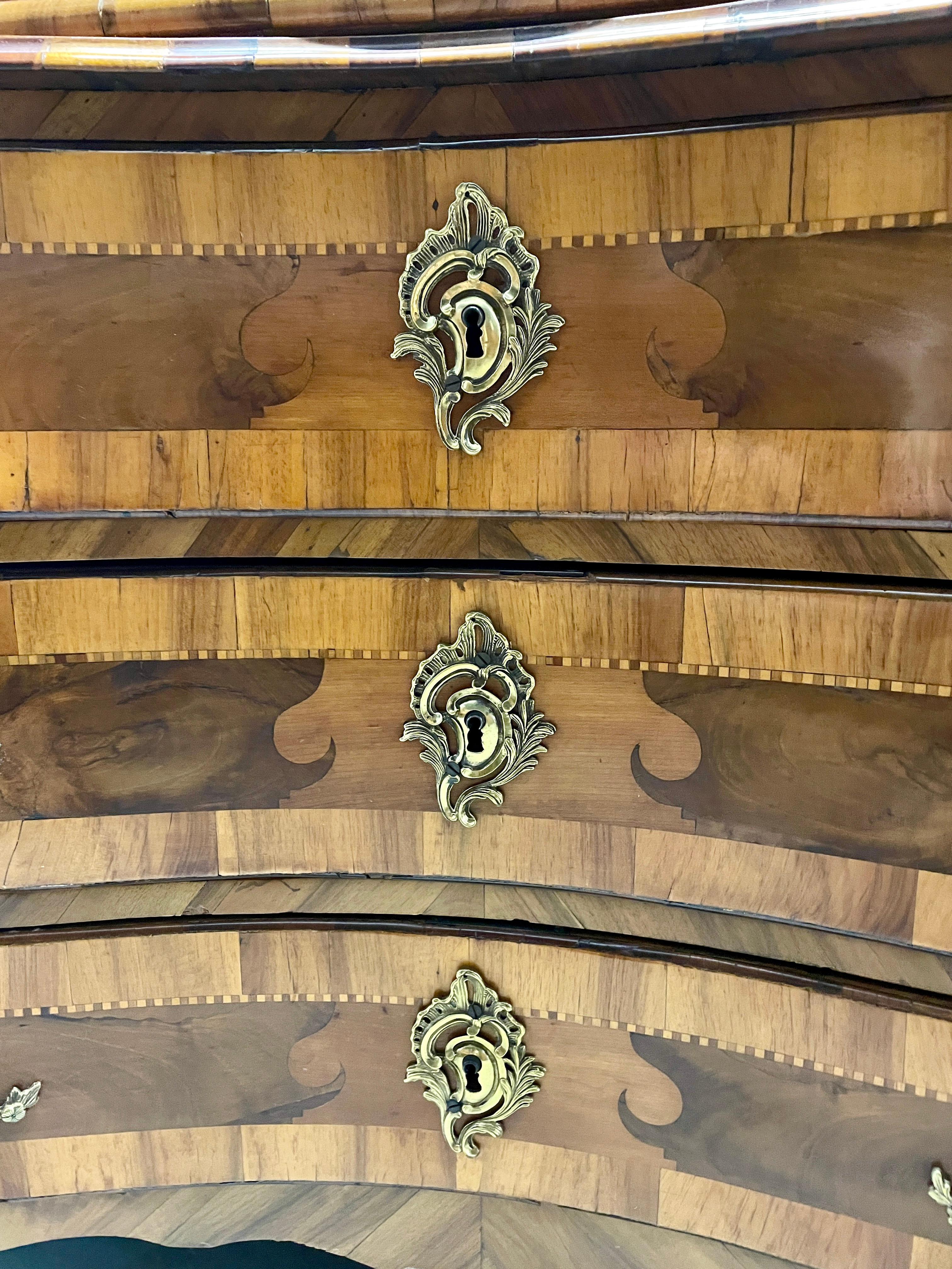 Allemand Meuble de rangement baroque avec secrétaire, Allemagne 1760-70 en vente