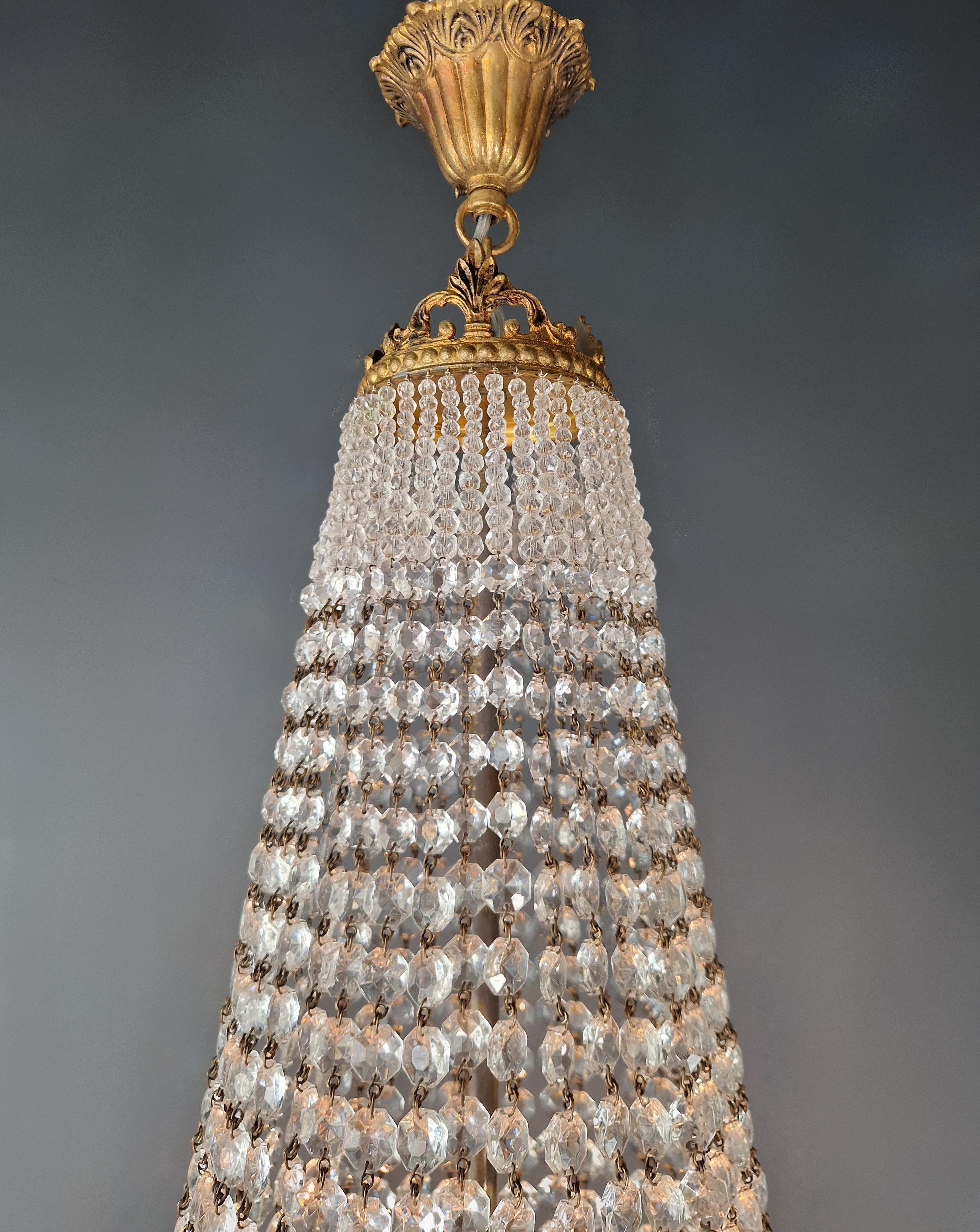 Baroque Chandelier Crystal Empire Brass Sac a Pearl Lustre Ceiling Antique For Sale 5