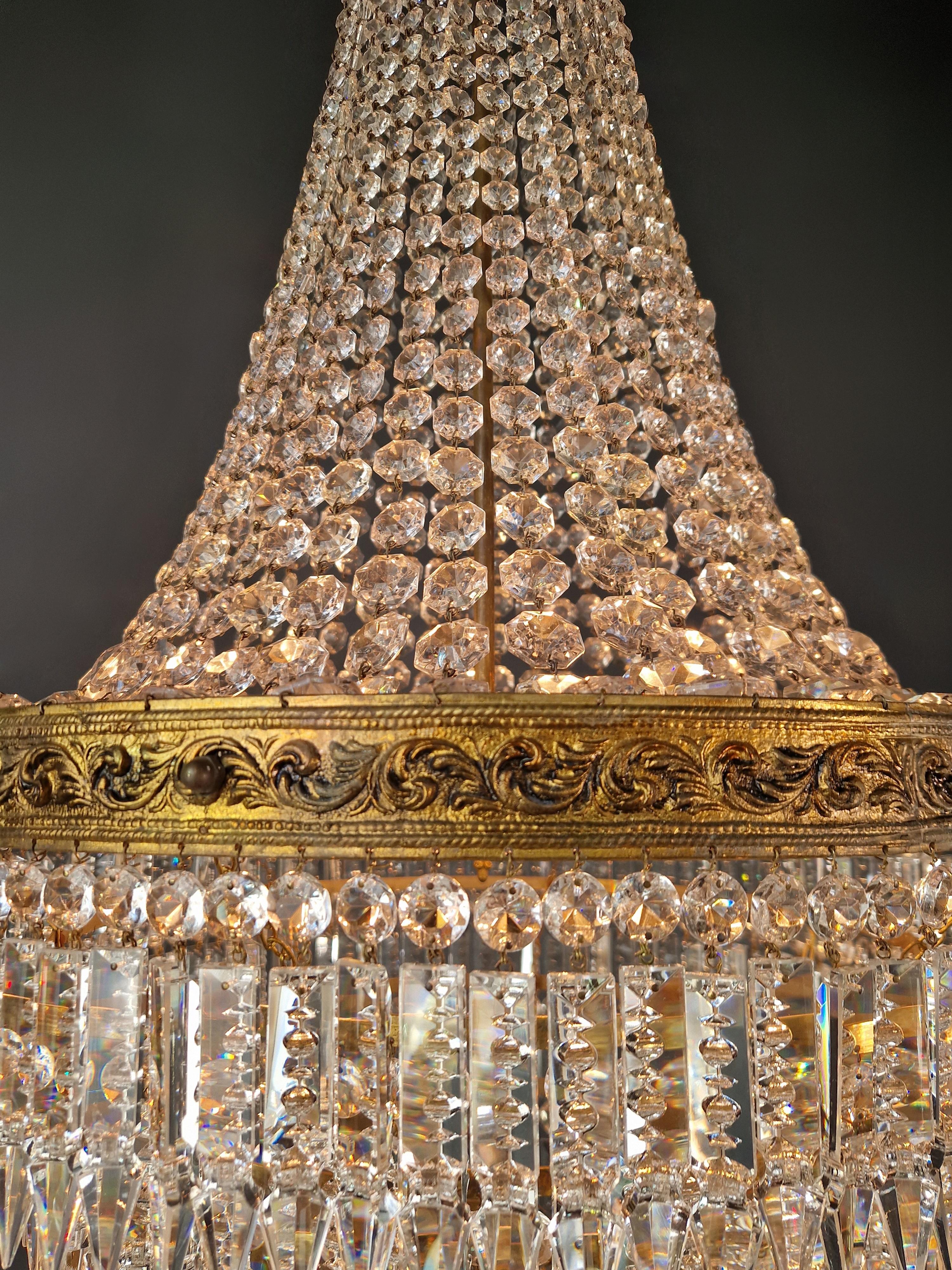 Baroque Chandelier Crystal Empire Brass Sac a Pearl Lustre Ceiling Antique For Sale 8