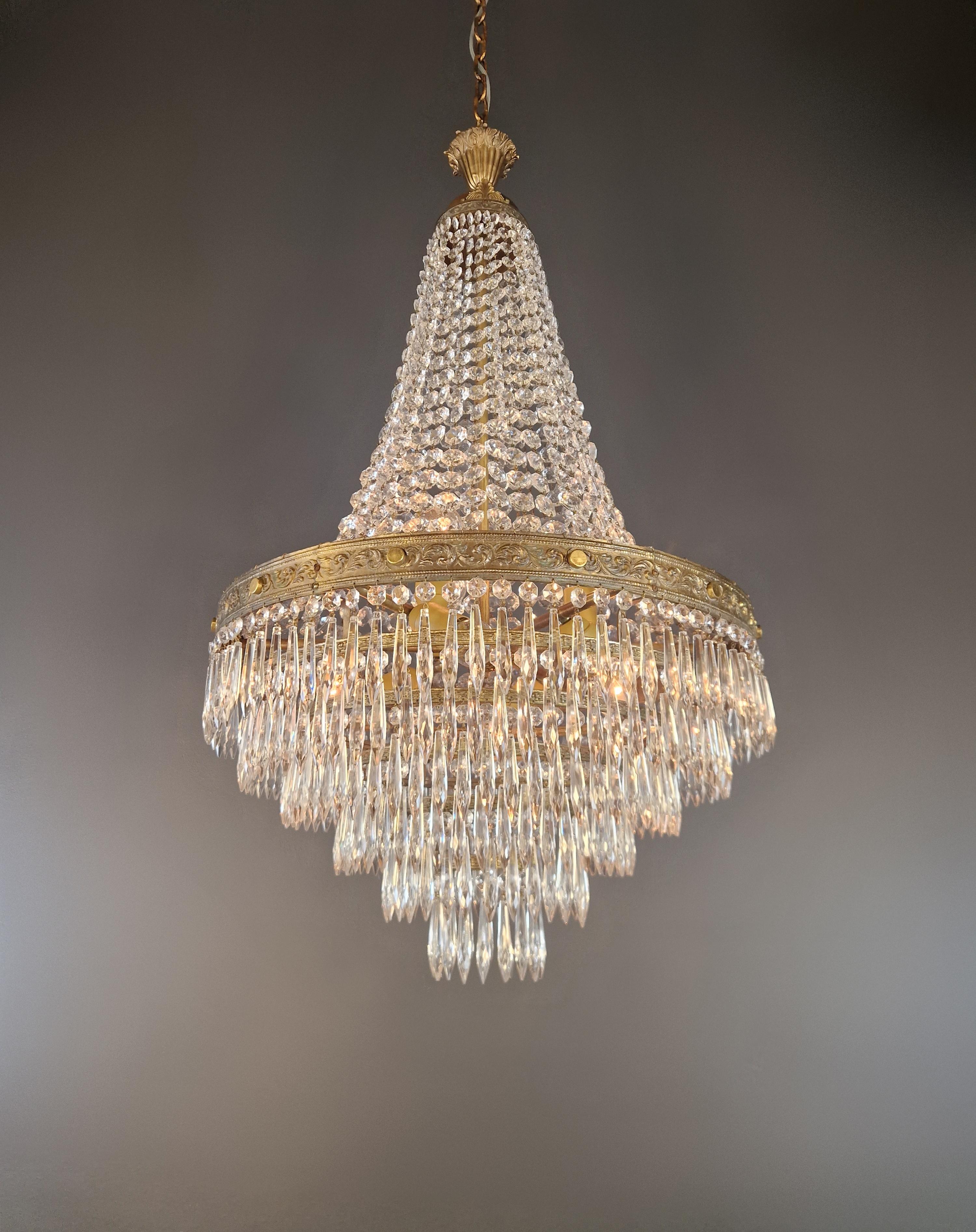 Baroque Chandelier Crystal Empire Brass Sac a Pearl Lustre Ceiling Antique In Good Condition In Berlin, DE