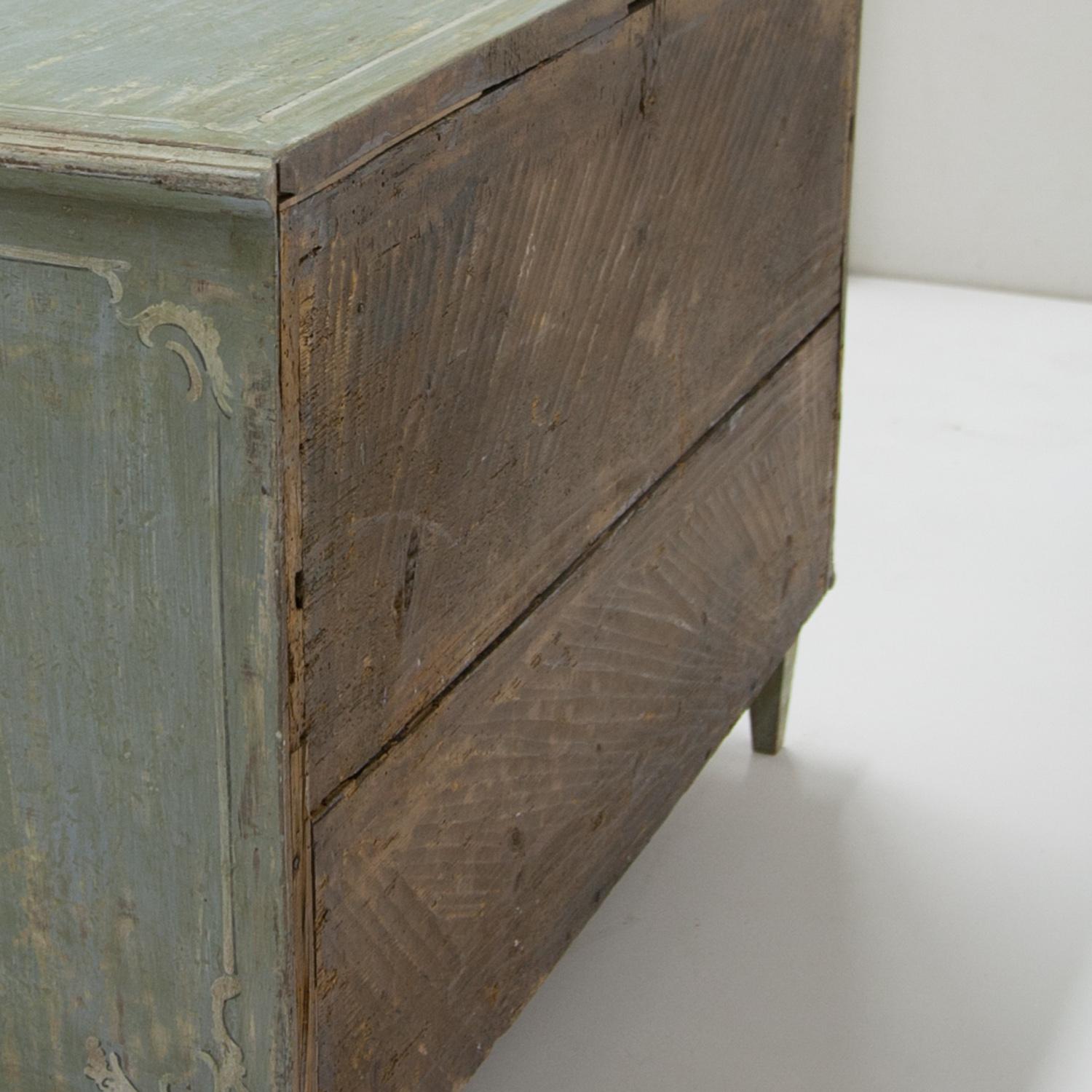 Baroque Chest of Drawers, 18th Century im Zustand „Gut“ in Greding, DE