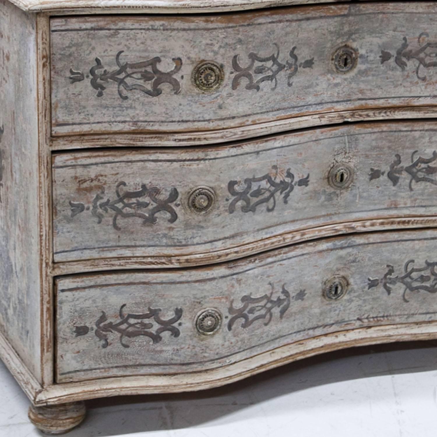 Wood Baroque Chest of Drawers, 18th Century