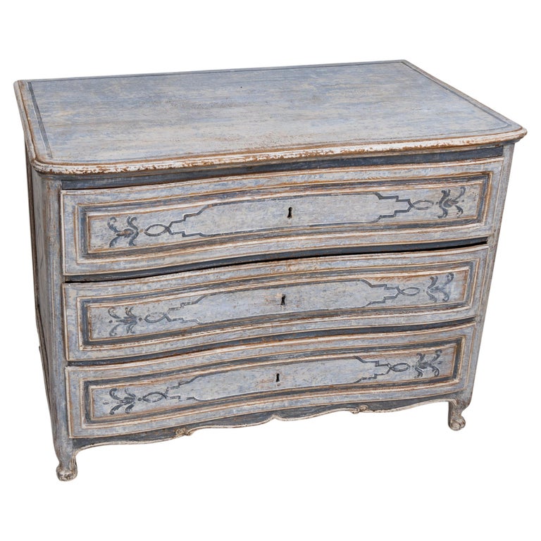 Baroque Chest of Drawers, 18th Century For Sale at 1stDibs