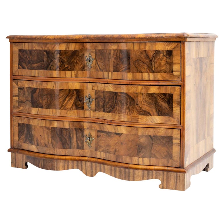 Baroque Chest of Drawers, 18th Century For Sale at 1stDibs