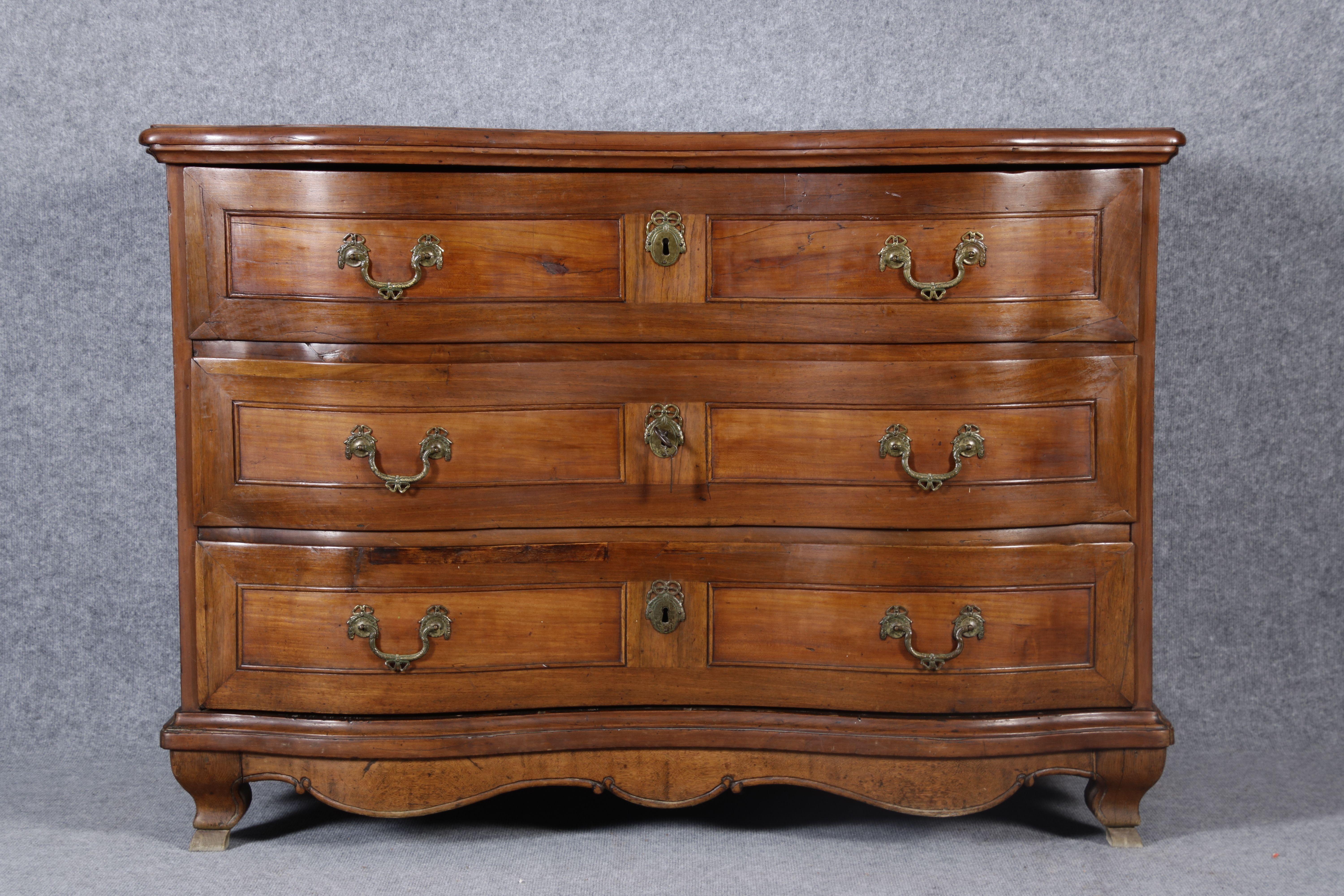 Baroque Chest of Drawers, 18th Century Walnut 9
