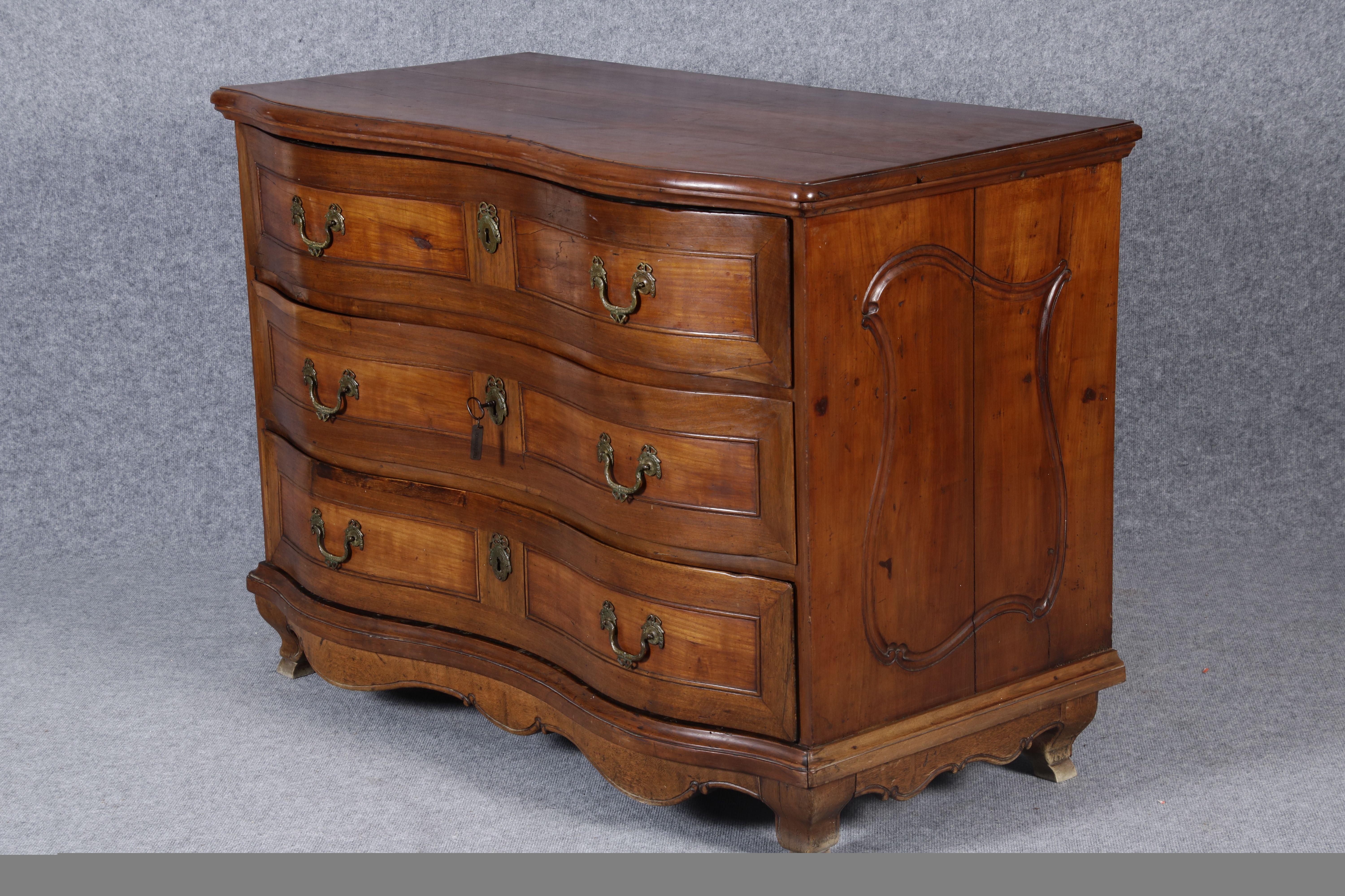 German Baroque Chest of Drawers, 18th Century Walnut