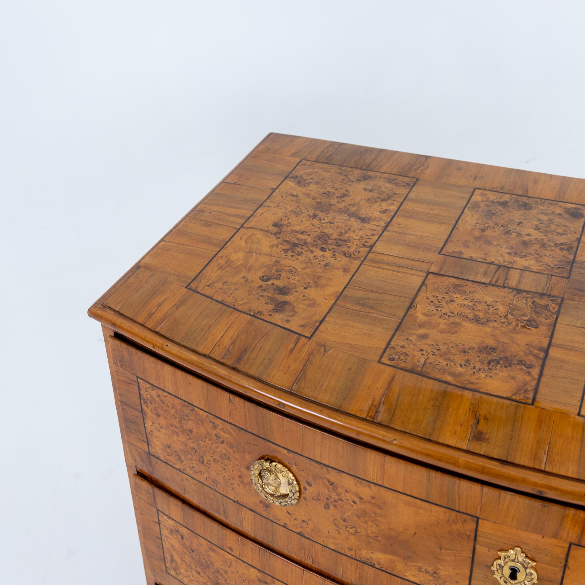 Baroque Chest of Drawers, Central Germany, 18th Century For Sale 4