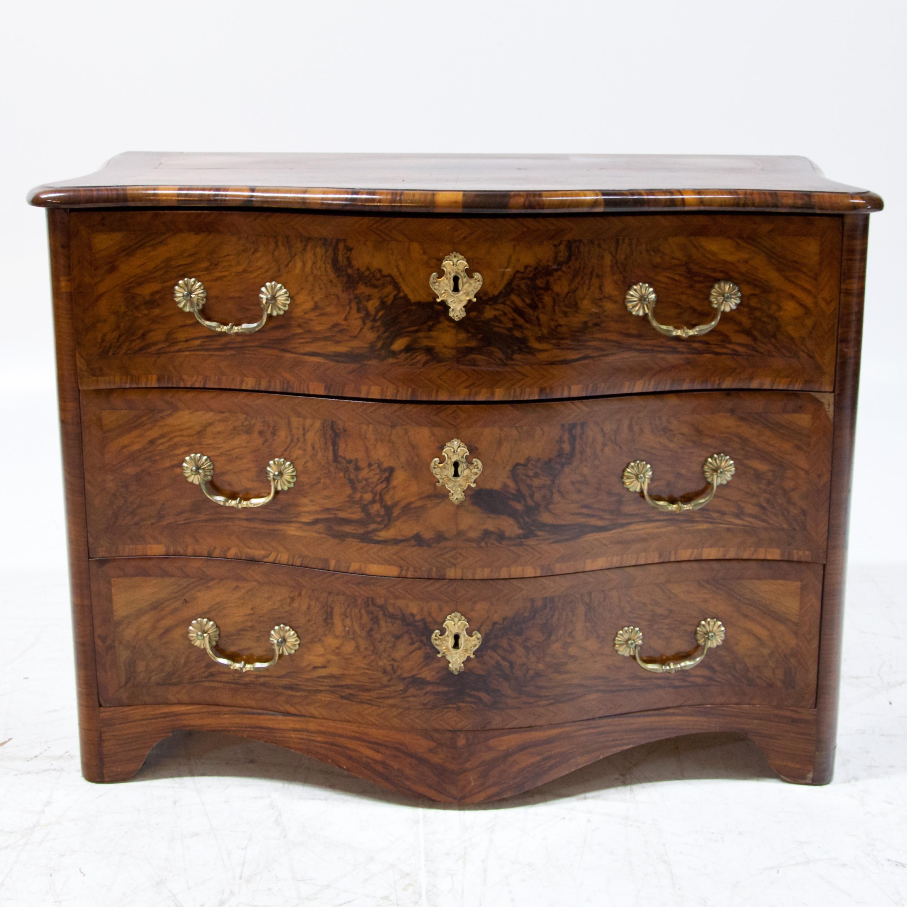 Veneer Baroque Chest of Drawers, German, 18th Century