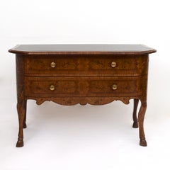 Baroque Chest of Drawers Walnut veneer with Marquetry Deco. Castle Furniture