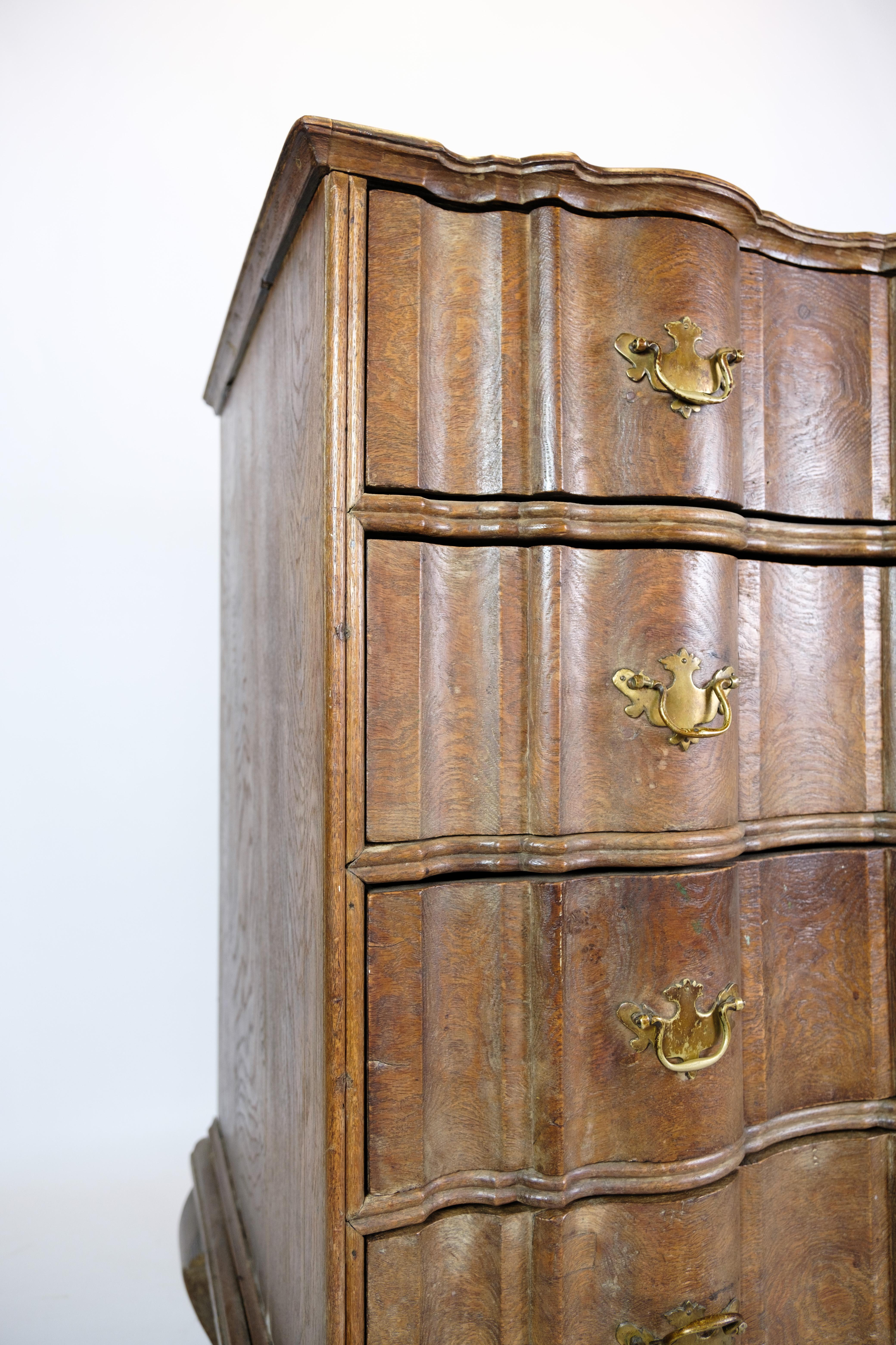 Baroque chest of drawers in oak with brass fittings from the 1780 3