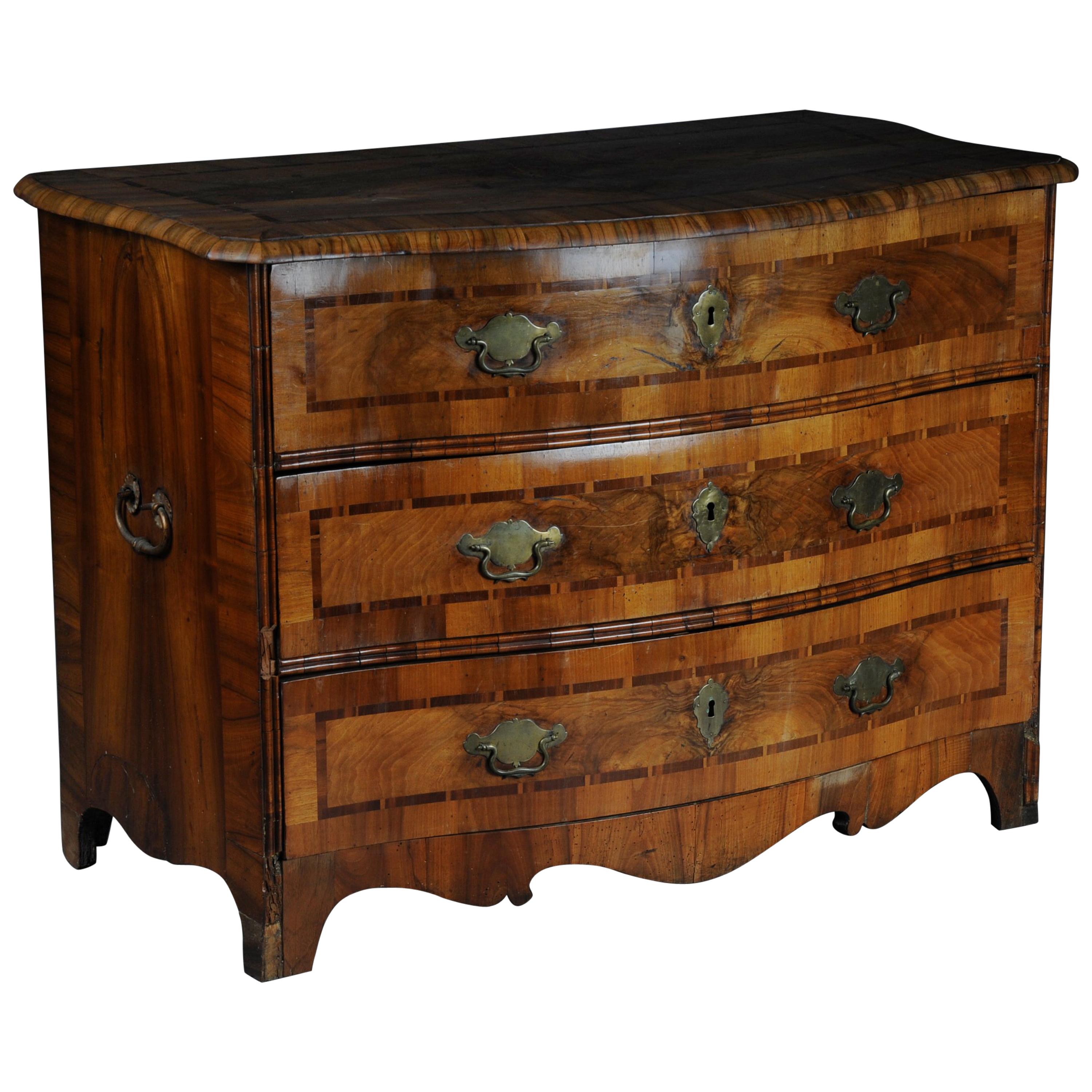 Baroque Chest of Drawers in Walnut, German, circa 1740