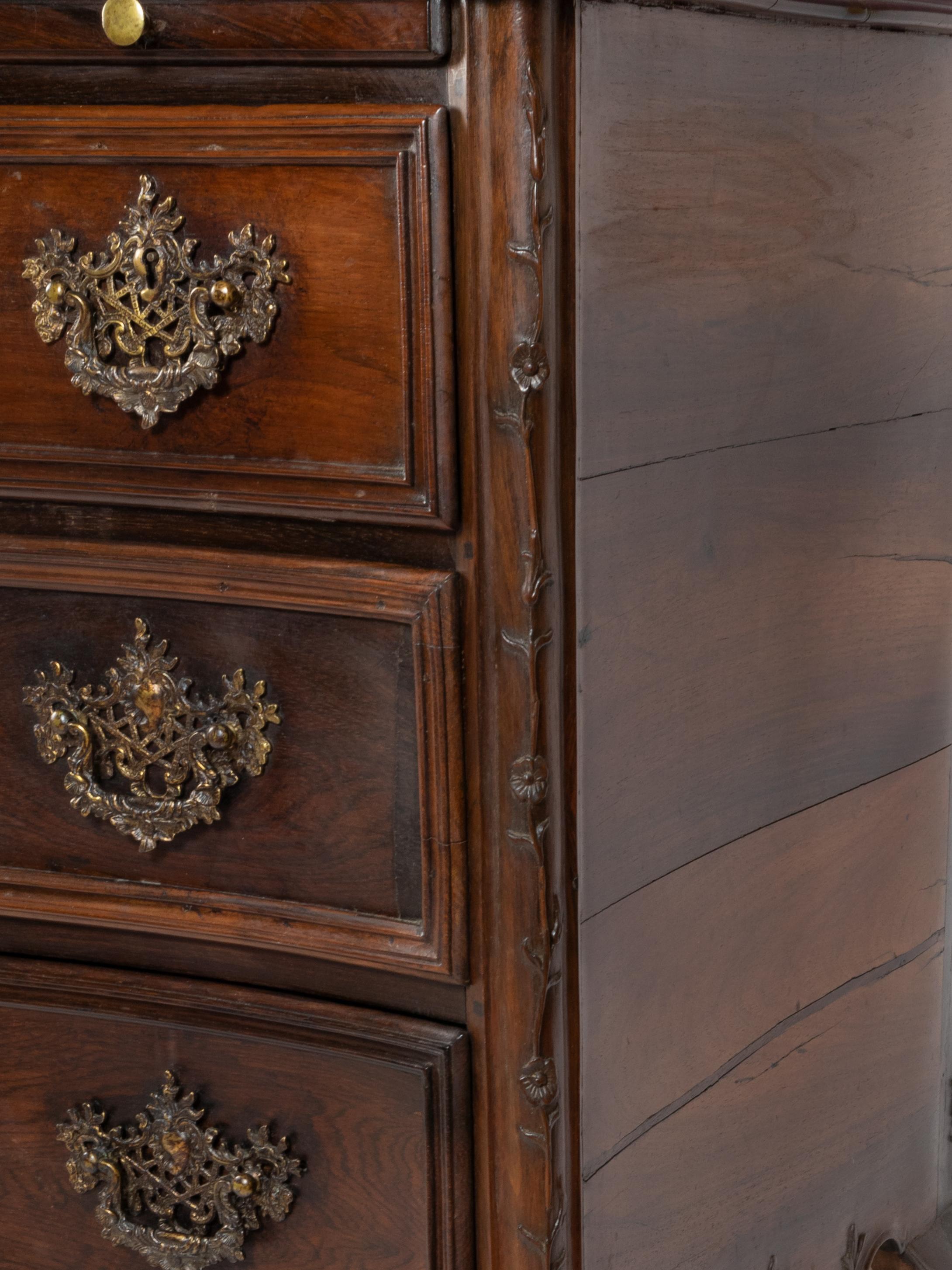 Baroque Chest Of Drawers, Portugal, 18th Century For Sale 6