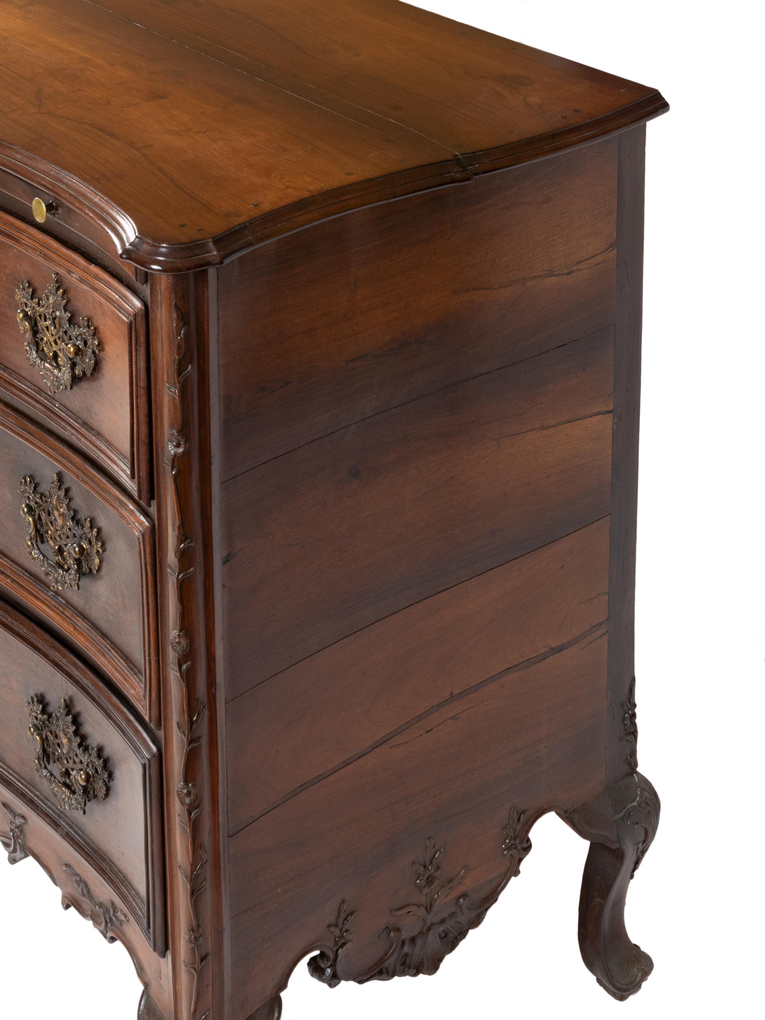 Baroque Chest Of Drawers, Portugal, 18th Century For Sale 7