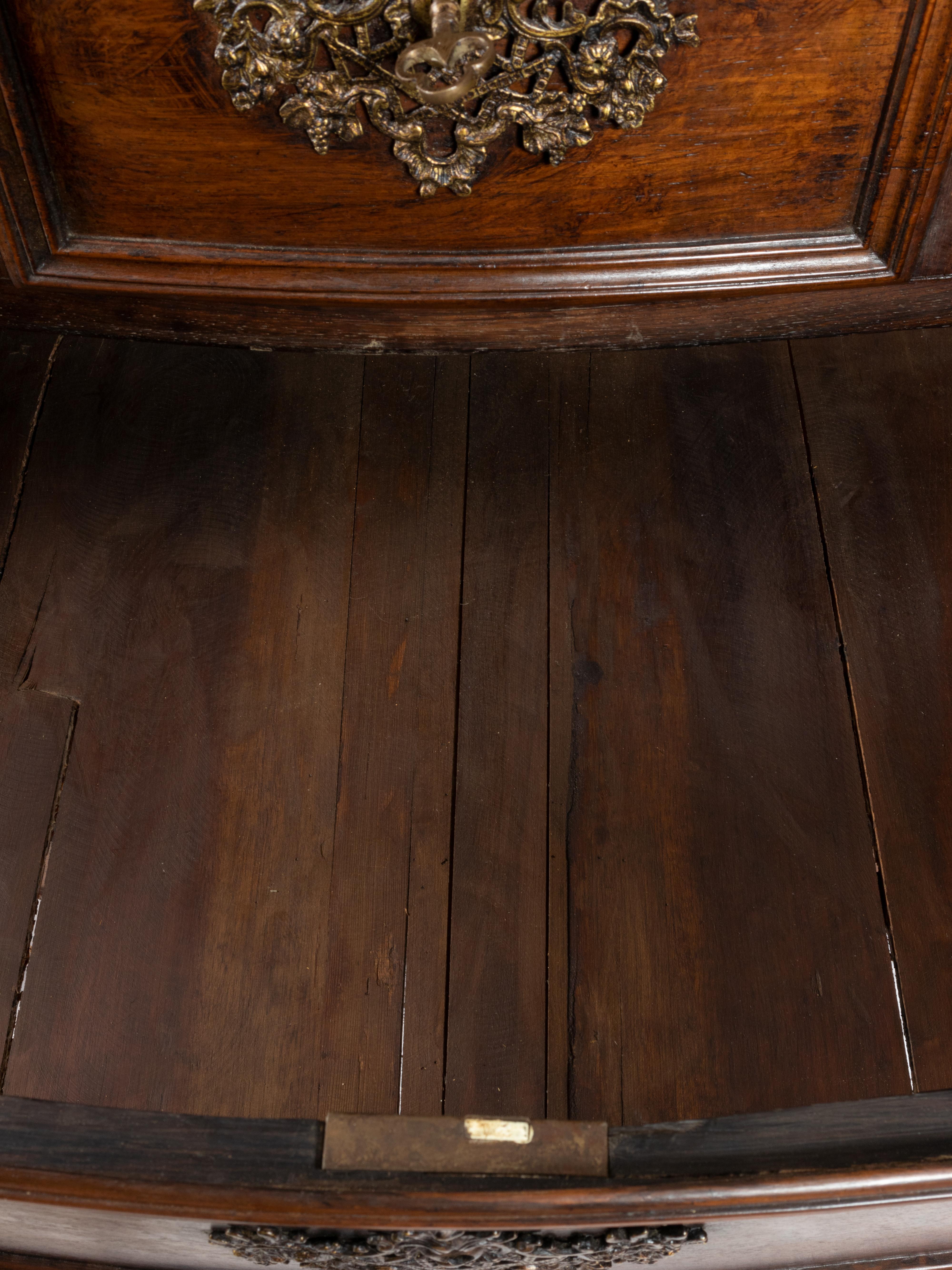 Baroque Chest Of Drawers, Portugal, 18th Century For Sale 8