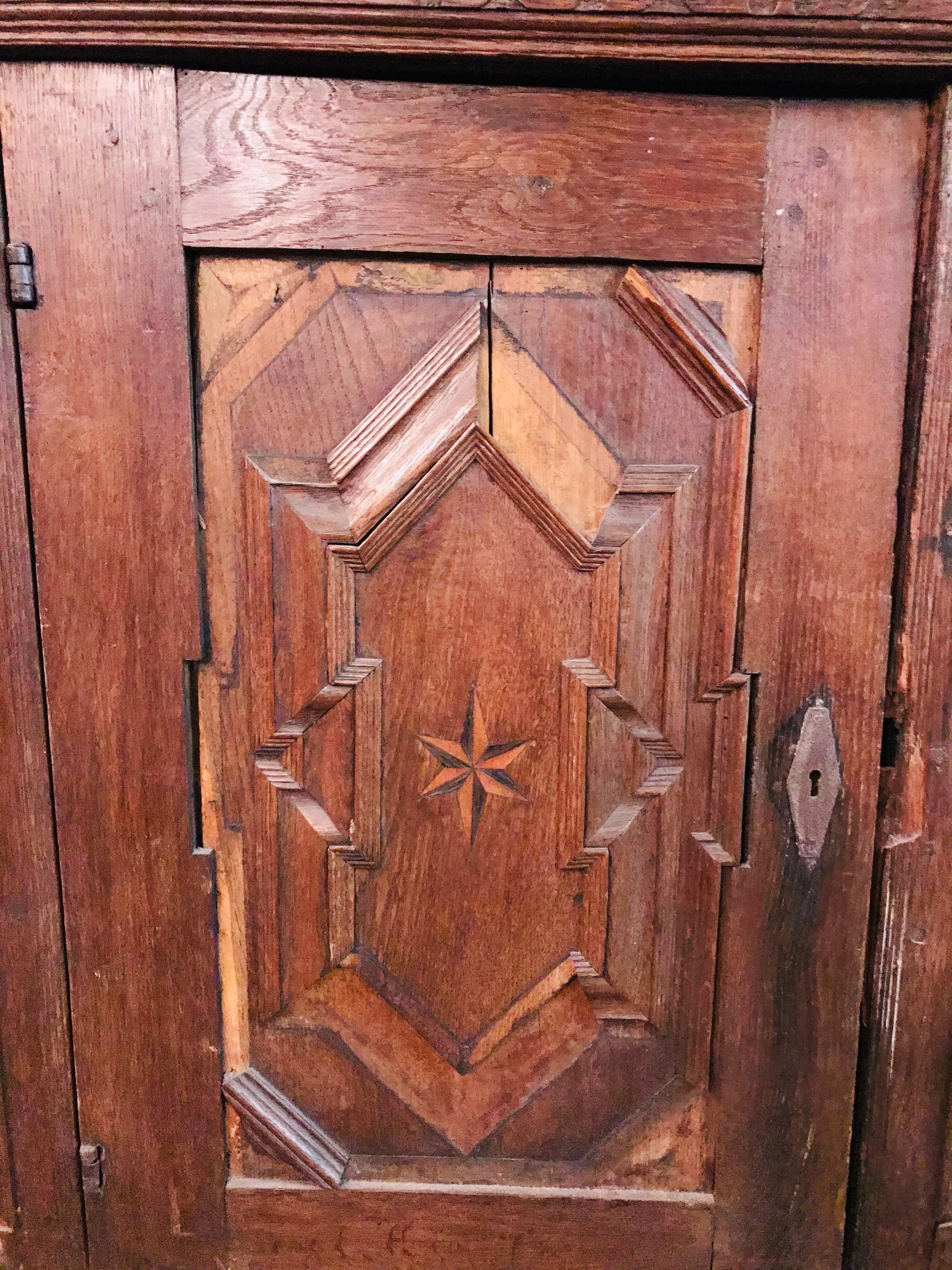 Baroque Chest of Drawers Solid Oak Dated 1784 In Good Condition In Berlin, DE