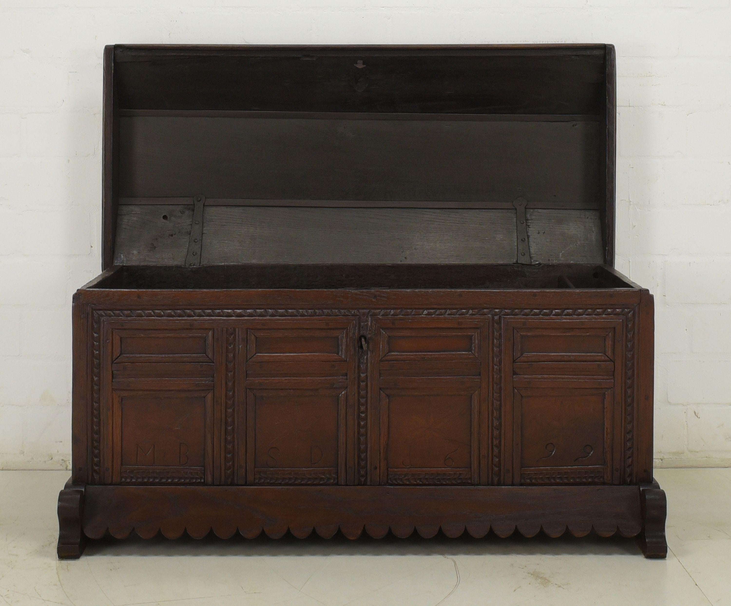 18th Century and Earlier Baroque Coffin Lid Chest in Solid Oak, 1700