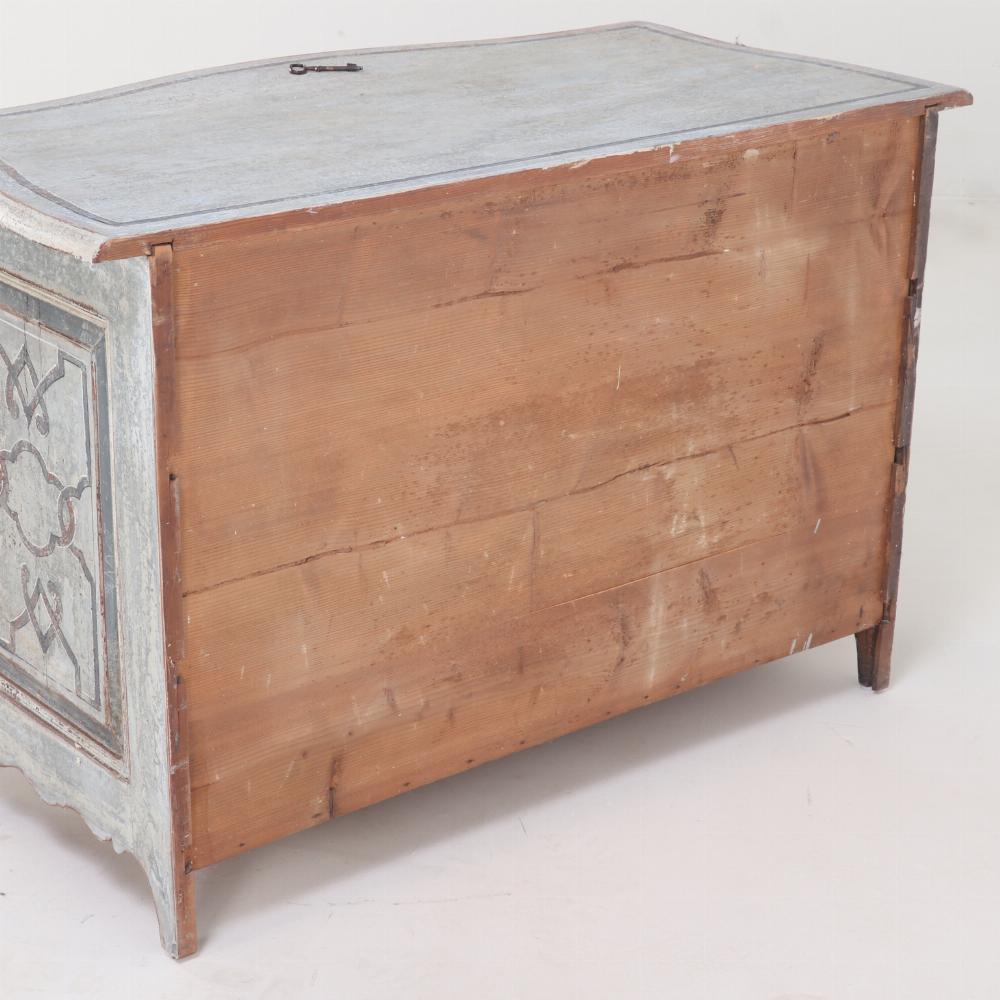 Commode / Cassettiera barocca, 18° secolo. in vendita 1