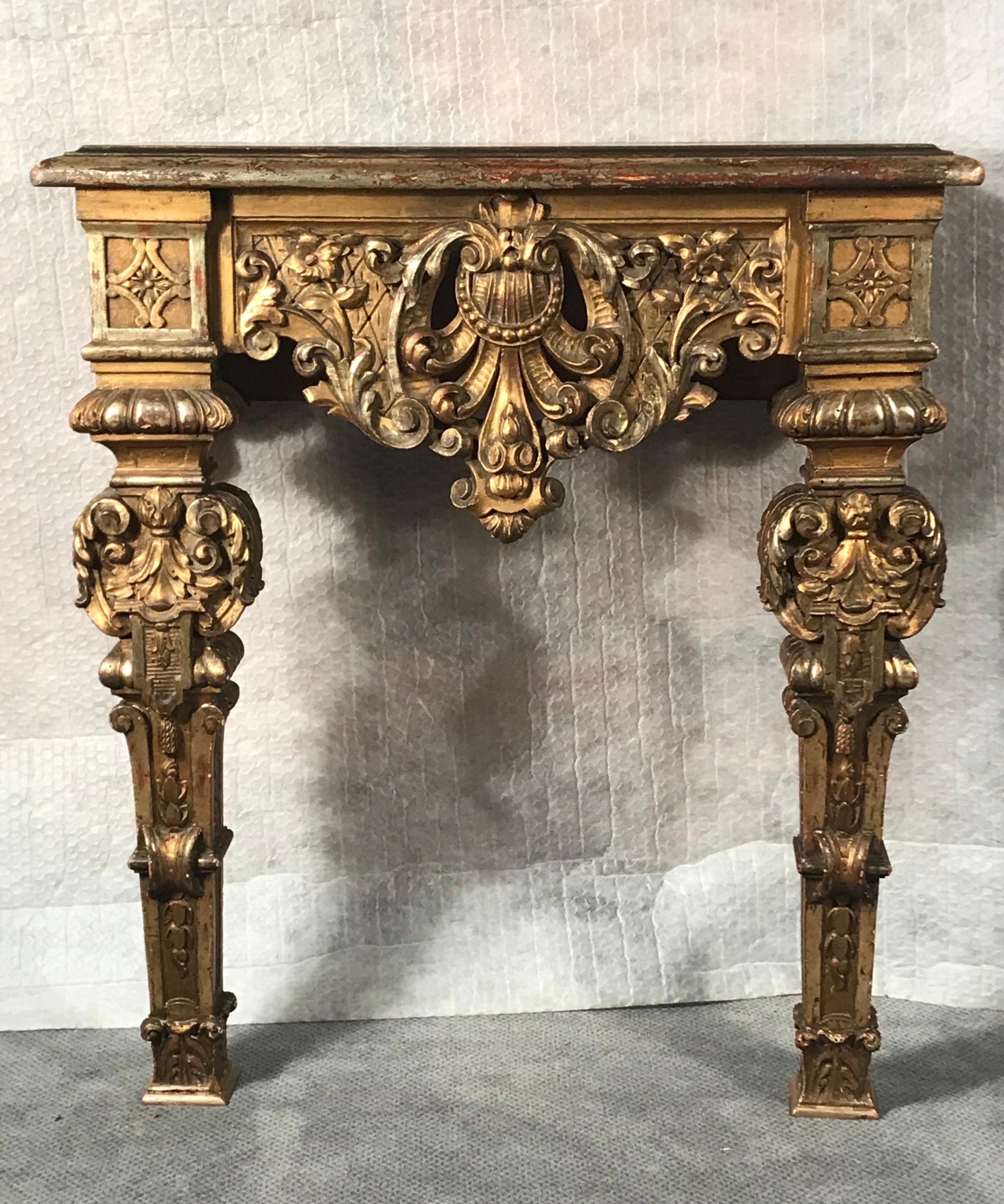 Allemand Table console baroque en bois doré, Allemagne du Sud, 18e siècle en vente