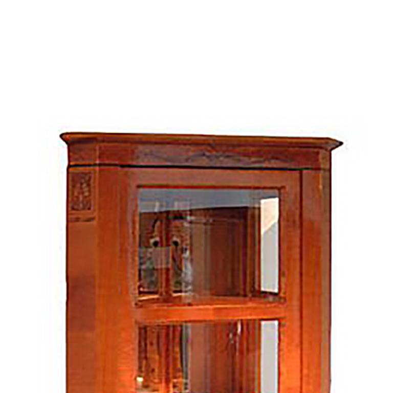 urn glass cabinet