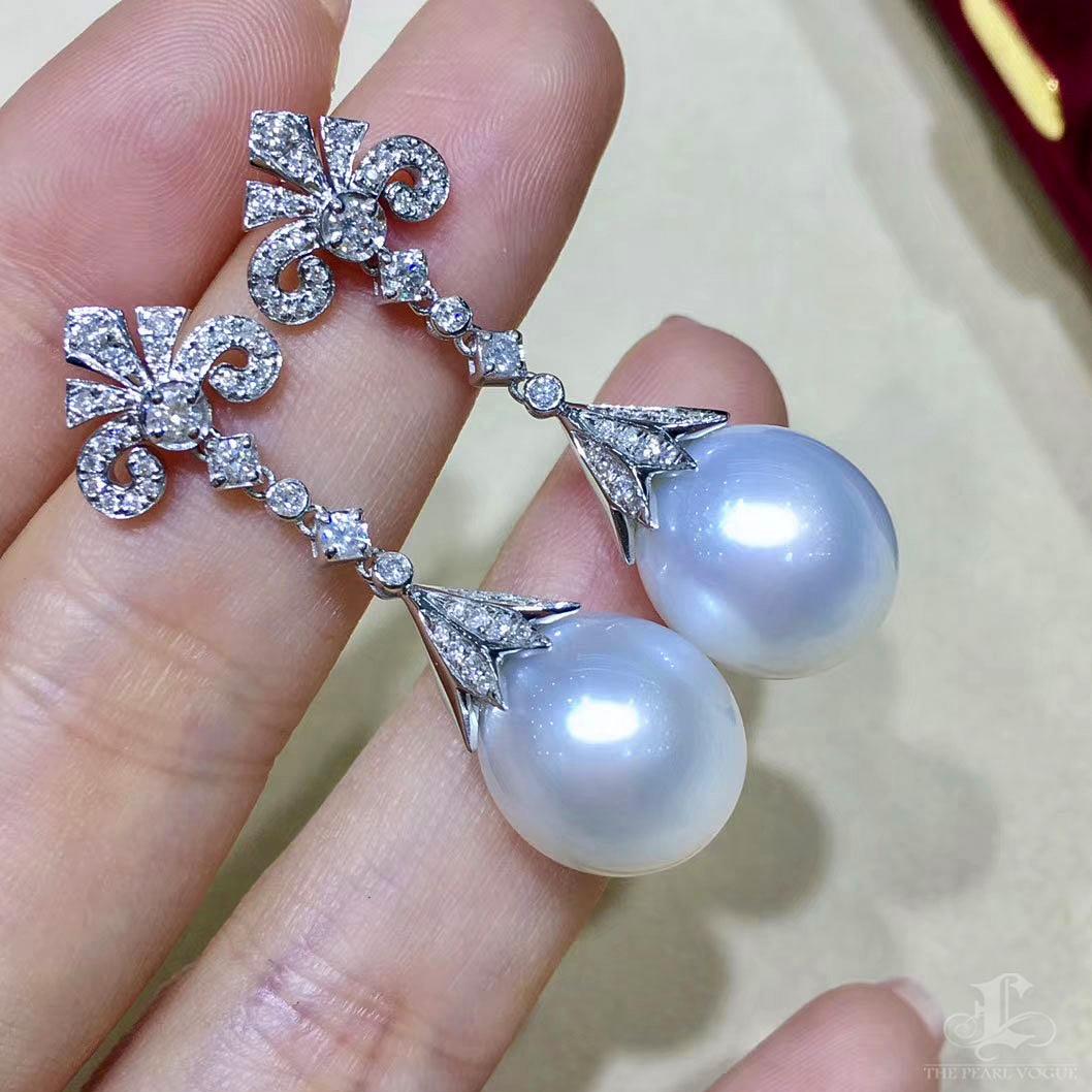 【Crown Radiance】Baroque Crest - Südsee Perle & Diamant Tropfen Ohrringe Damen im Angebot