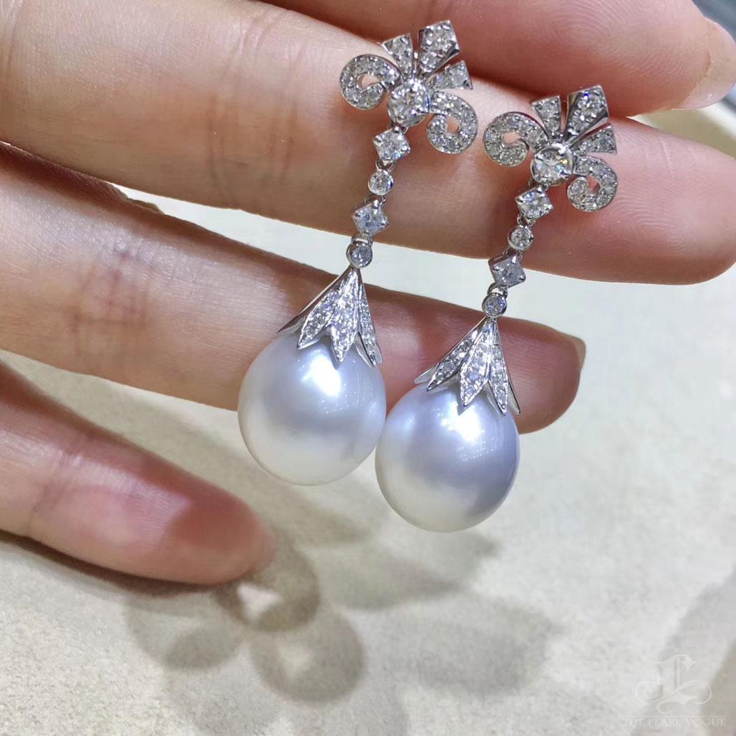 【Crown Radiance】Baroque Crest - Südsee Perle & Diamant Tropfen Ohrringe im Angebot 1
