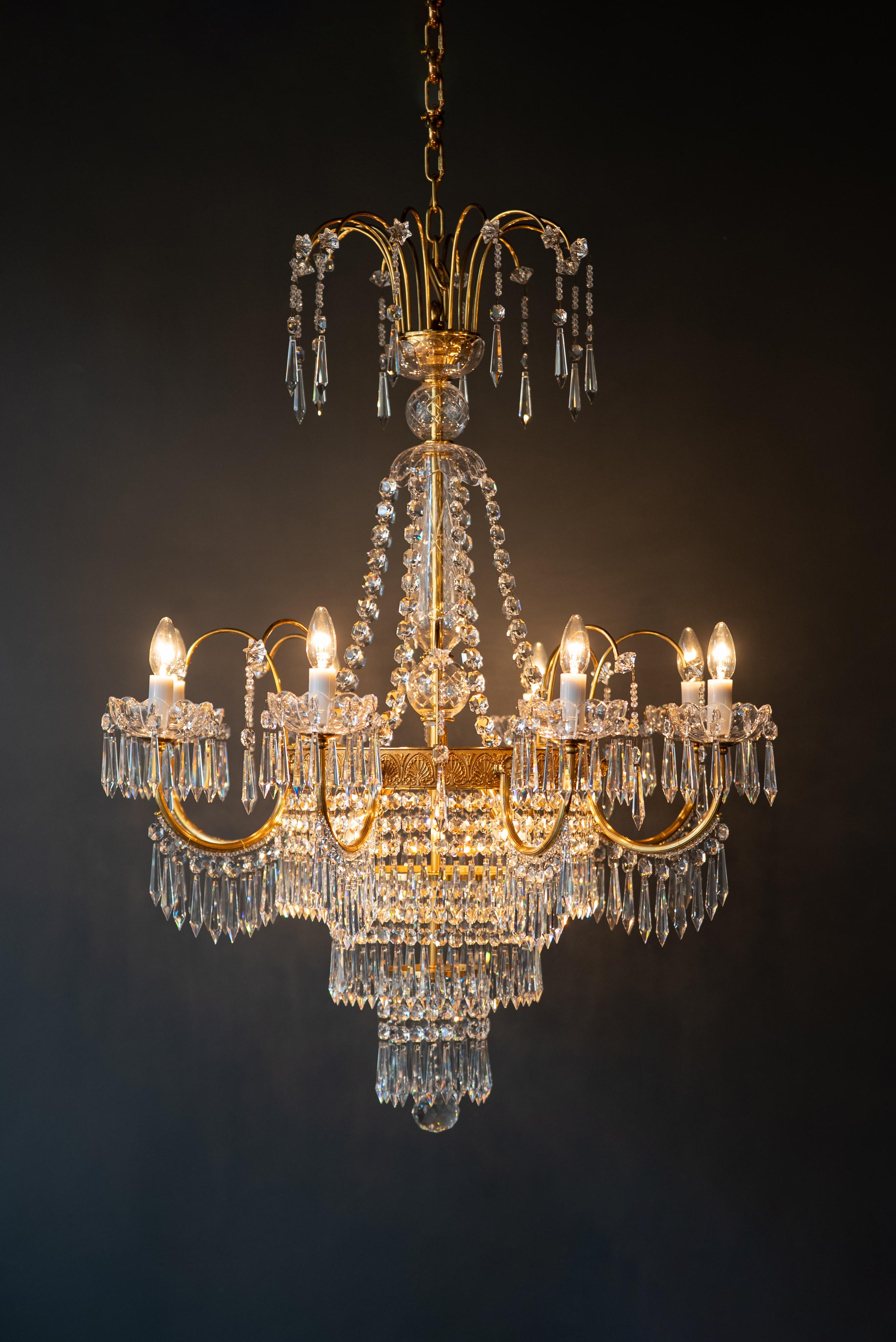 Barock-Kristall-Kronleuchter, massives Messing, Grand Classic Pendelleuchte (Deutsch) im Angebot