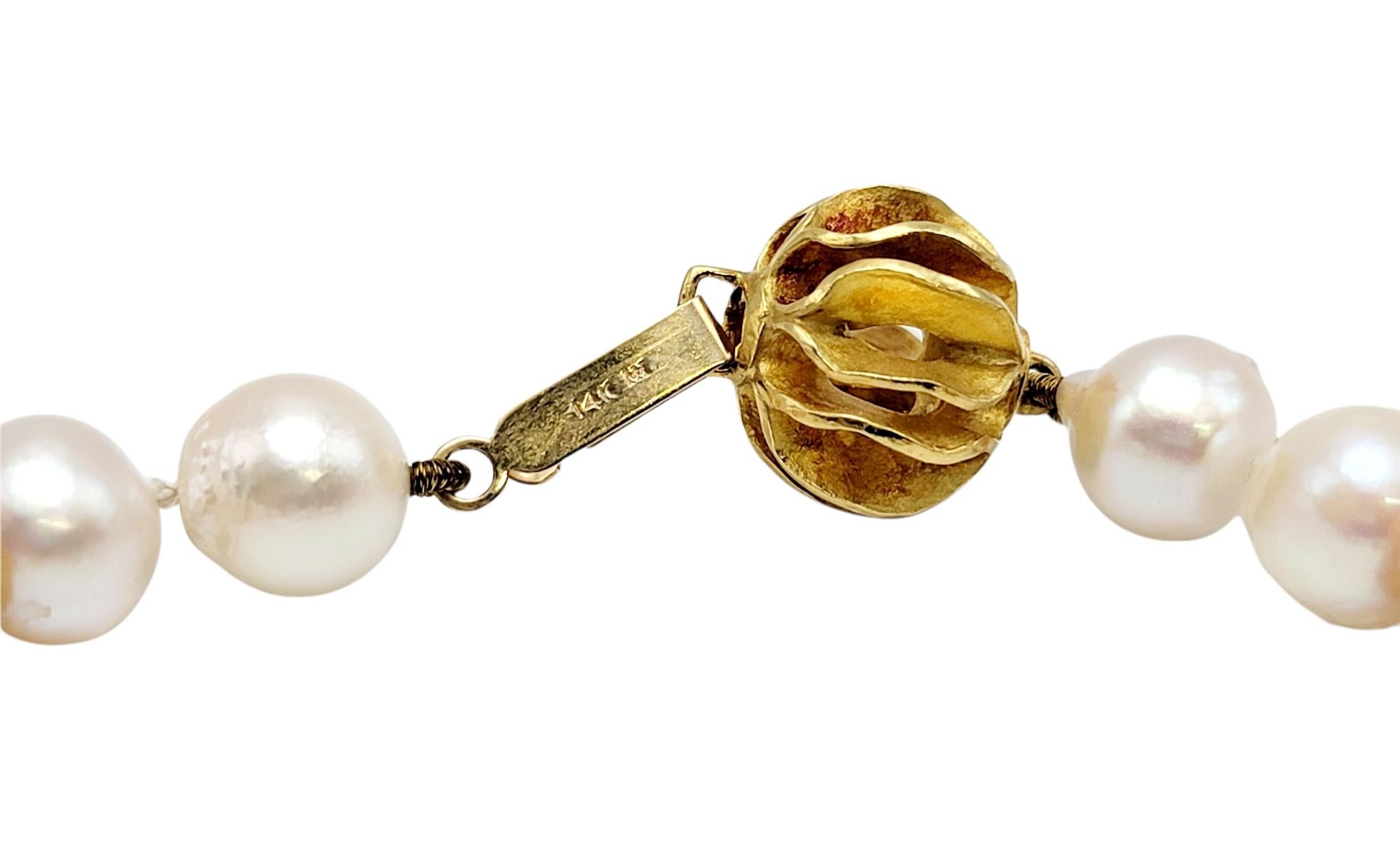 Baroque Cultured Akoya Pearl and 14 Karat Yellow Gold Disc Station Bracelet For Sale 2