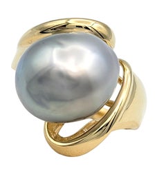Bague cocktail en or jaune 14 carats avec perles de culture baroques en bypass