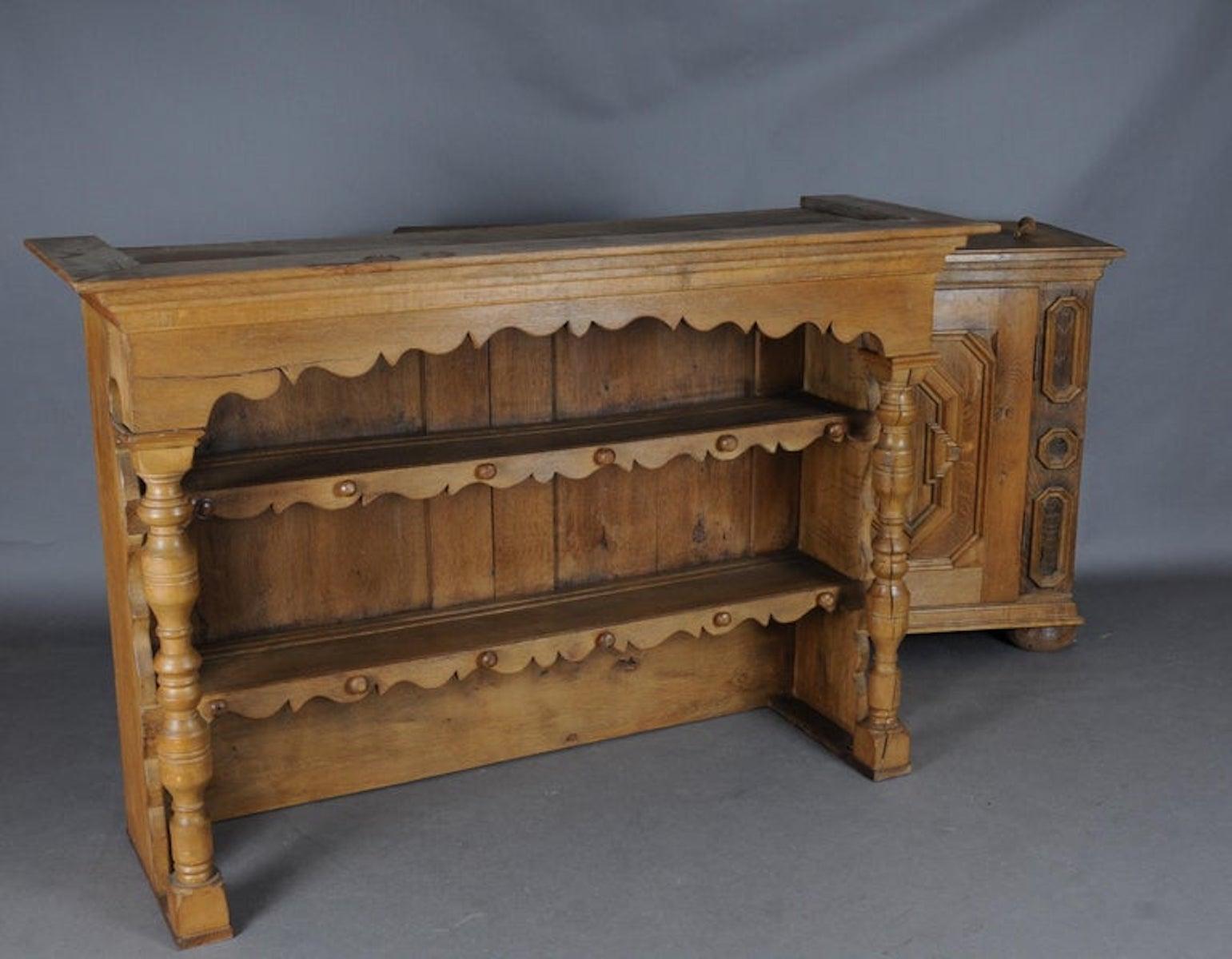 Armario barroco / armario de cocina, roble claro, hacia 1840 Alemán en venta