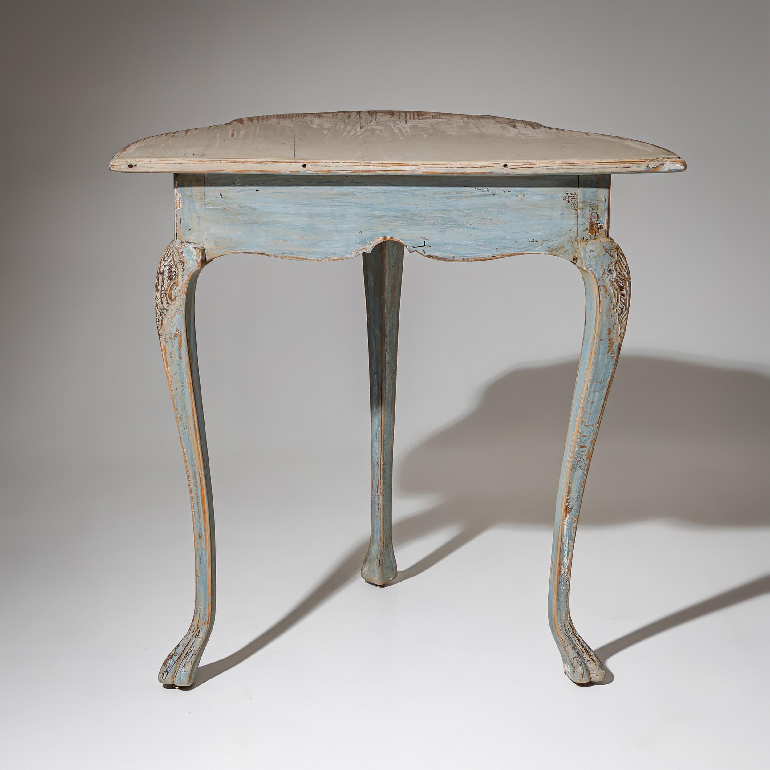 Baroque Demi-Lune Console in the Provençal Style, 18th Century For Sale 1