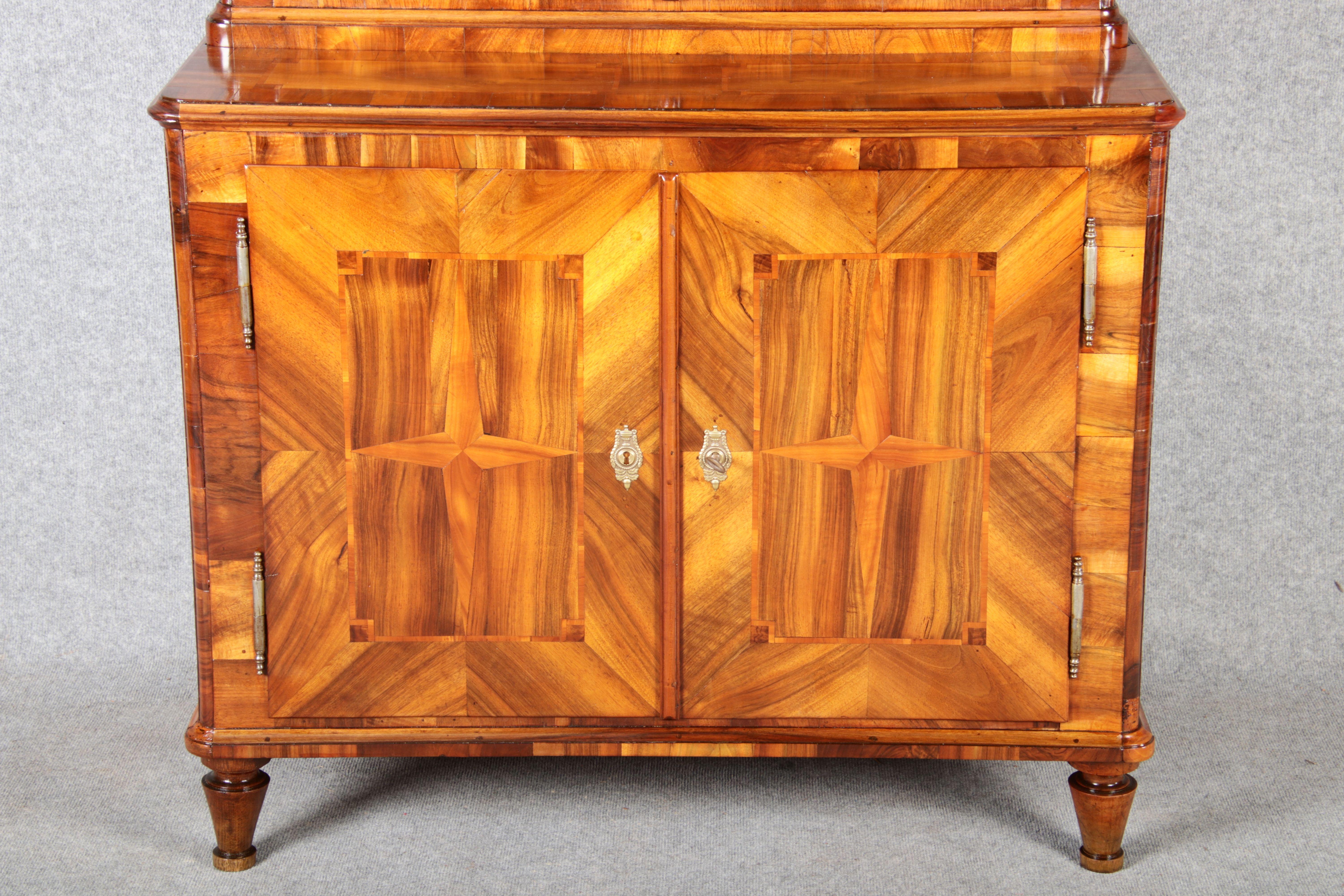 Baroque Display Case Bookcase Walnut, 18th Century 1