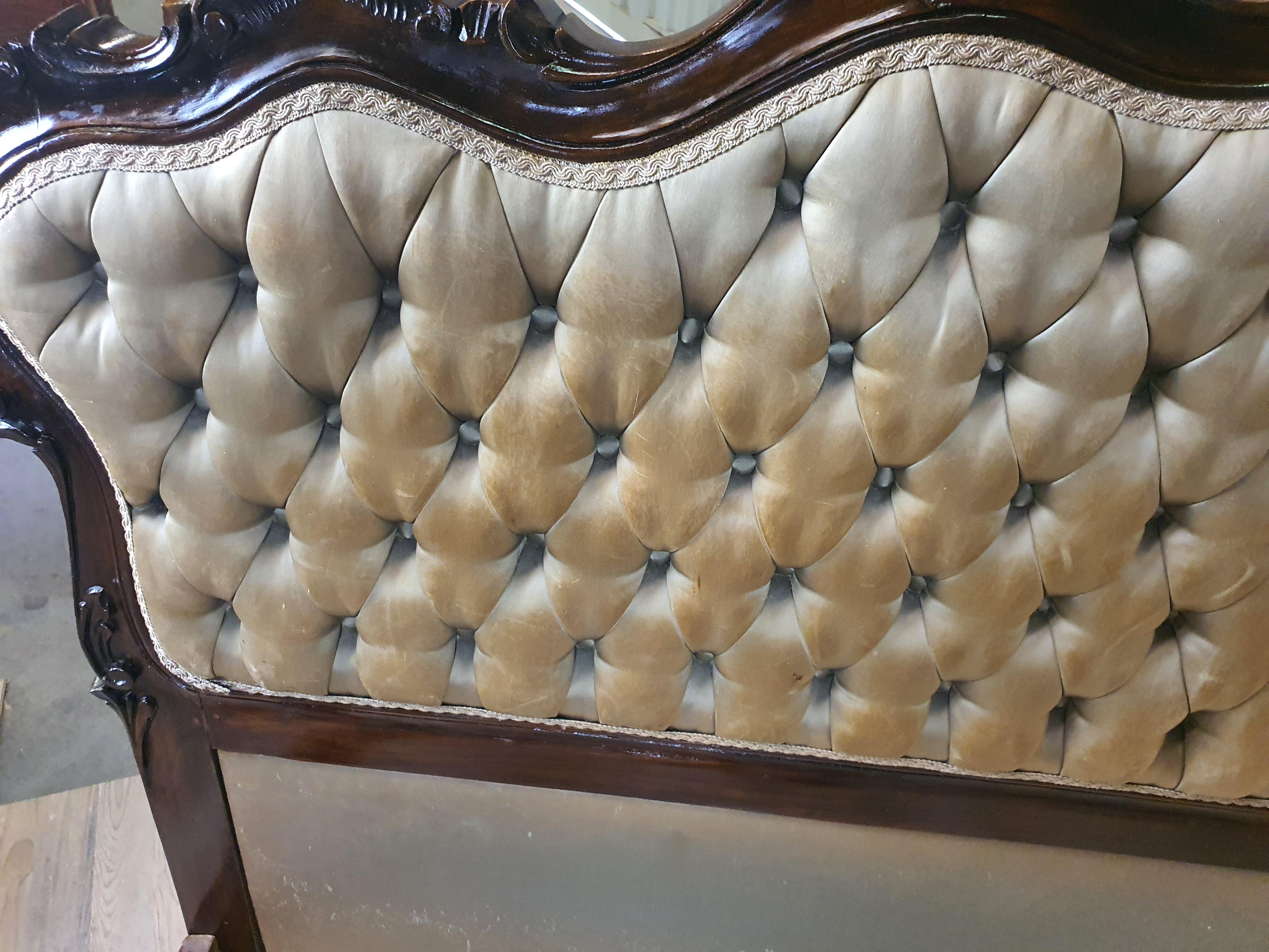 Cadre de lit double Baroque en noyer Bon état - En vente à Premariacco, IT
