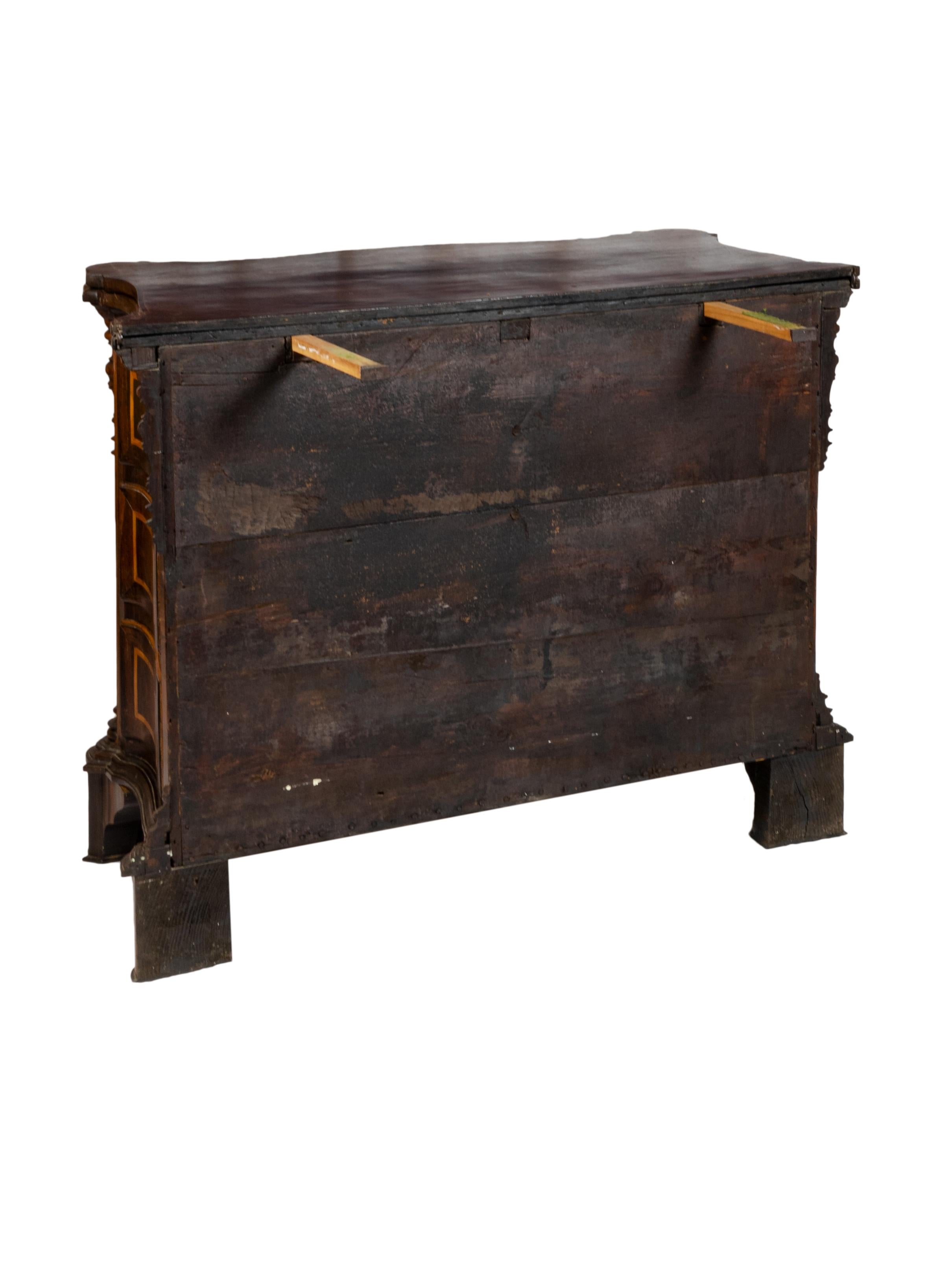 Baroque Drop Leaf Table Chest of Drawers, 17th Century For Sale 10