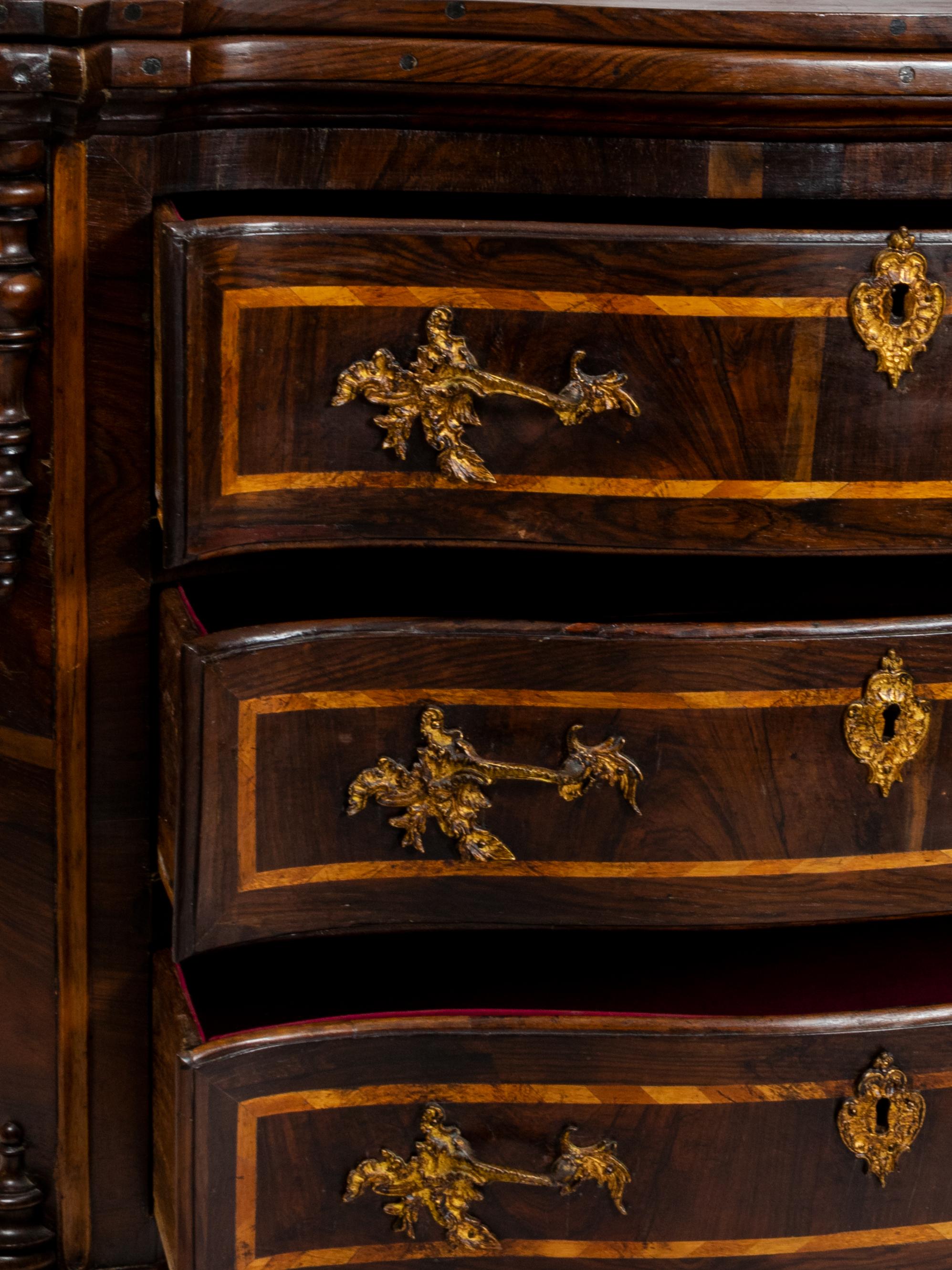 18th Century and Earlier Baroque Drop Leaf Table Chest of Drawers, 17th Century For Sale