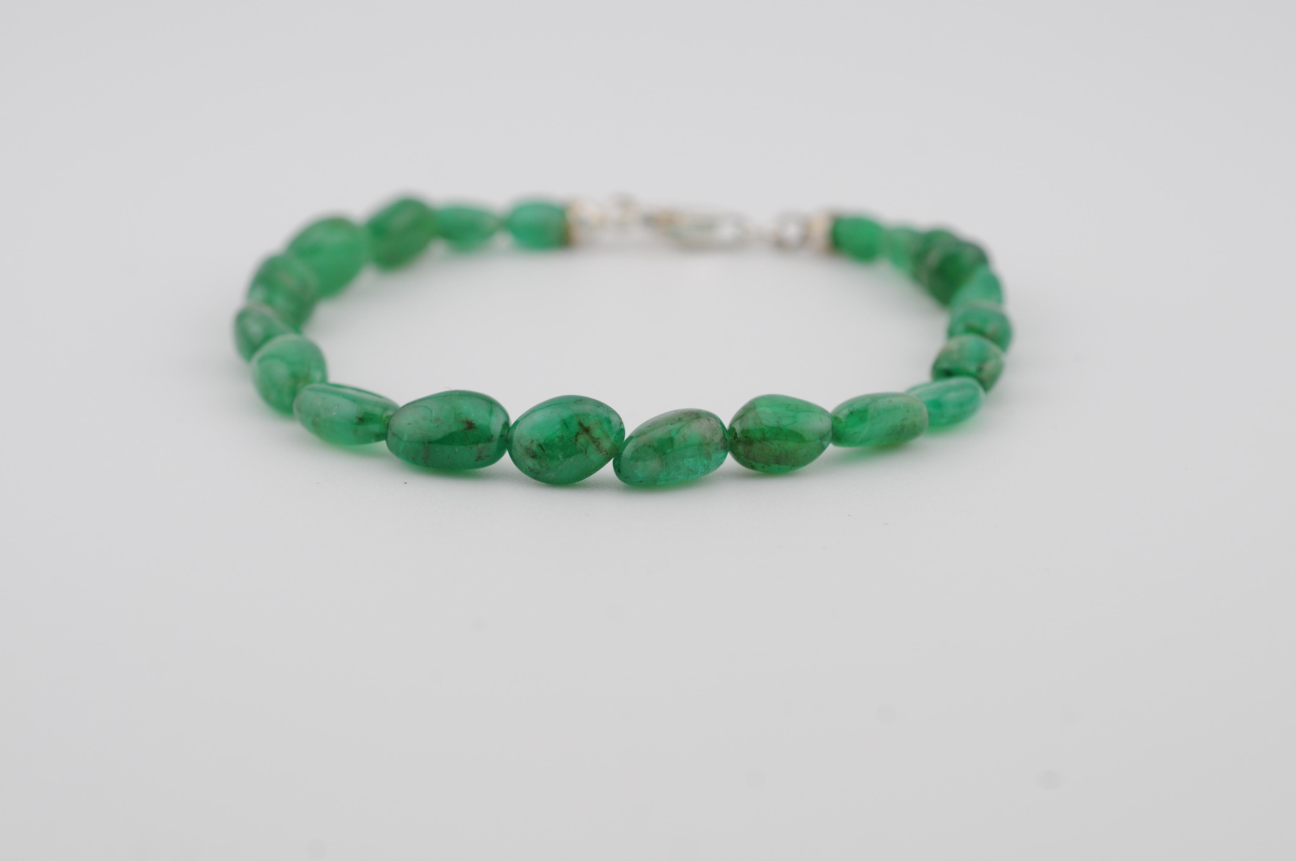 Estetismo Bracciale di smeraldi barocco - 21 smeraldi verdi (circa 48,5 carati) in vendita
