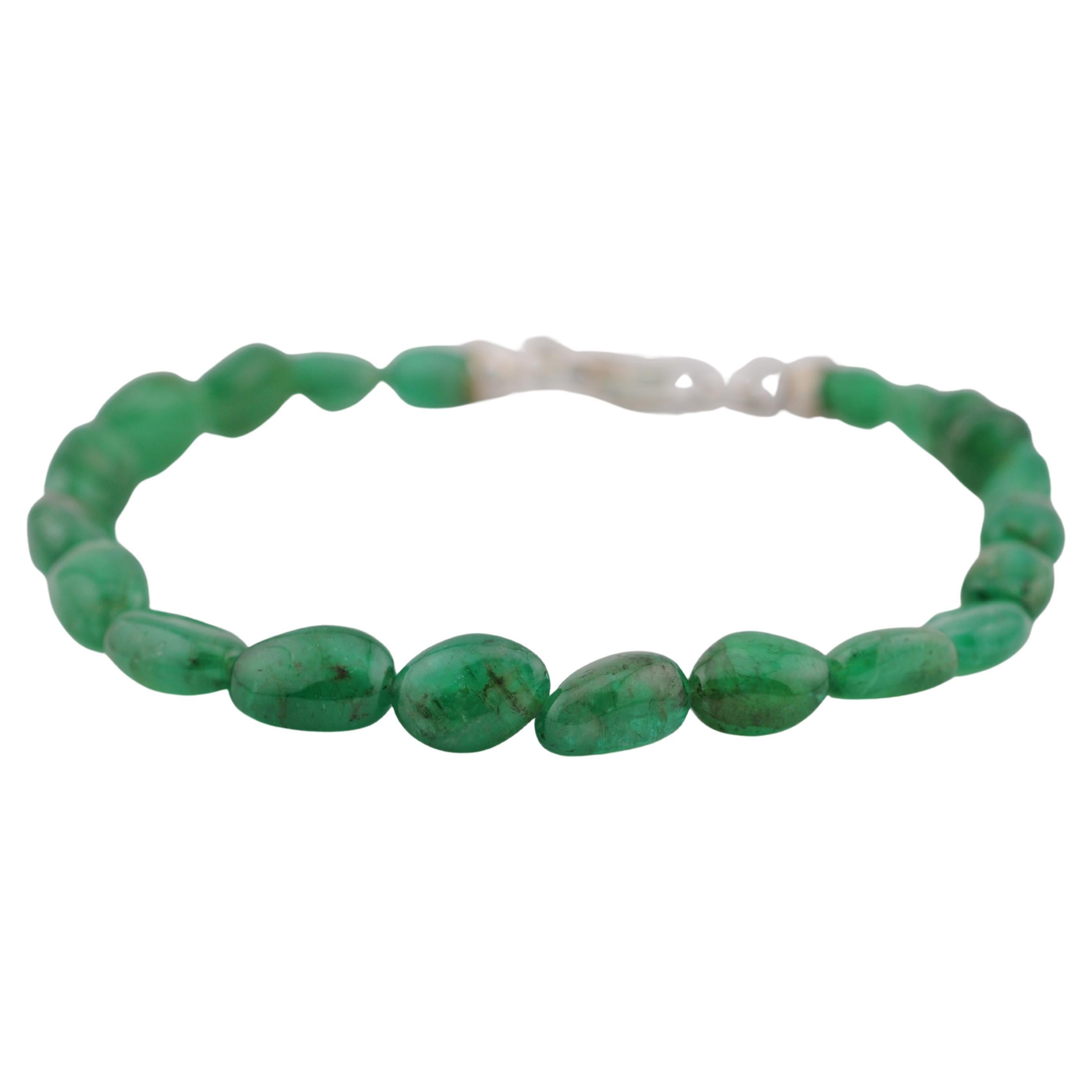 Bracciale di smeraldi barocco - 21 smeraldi verdi (circa 48,5 carati) in vendita