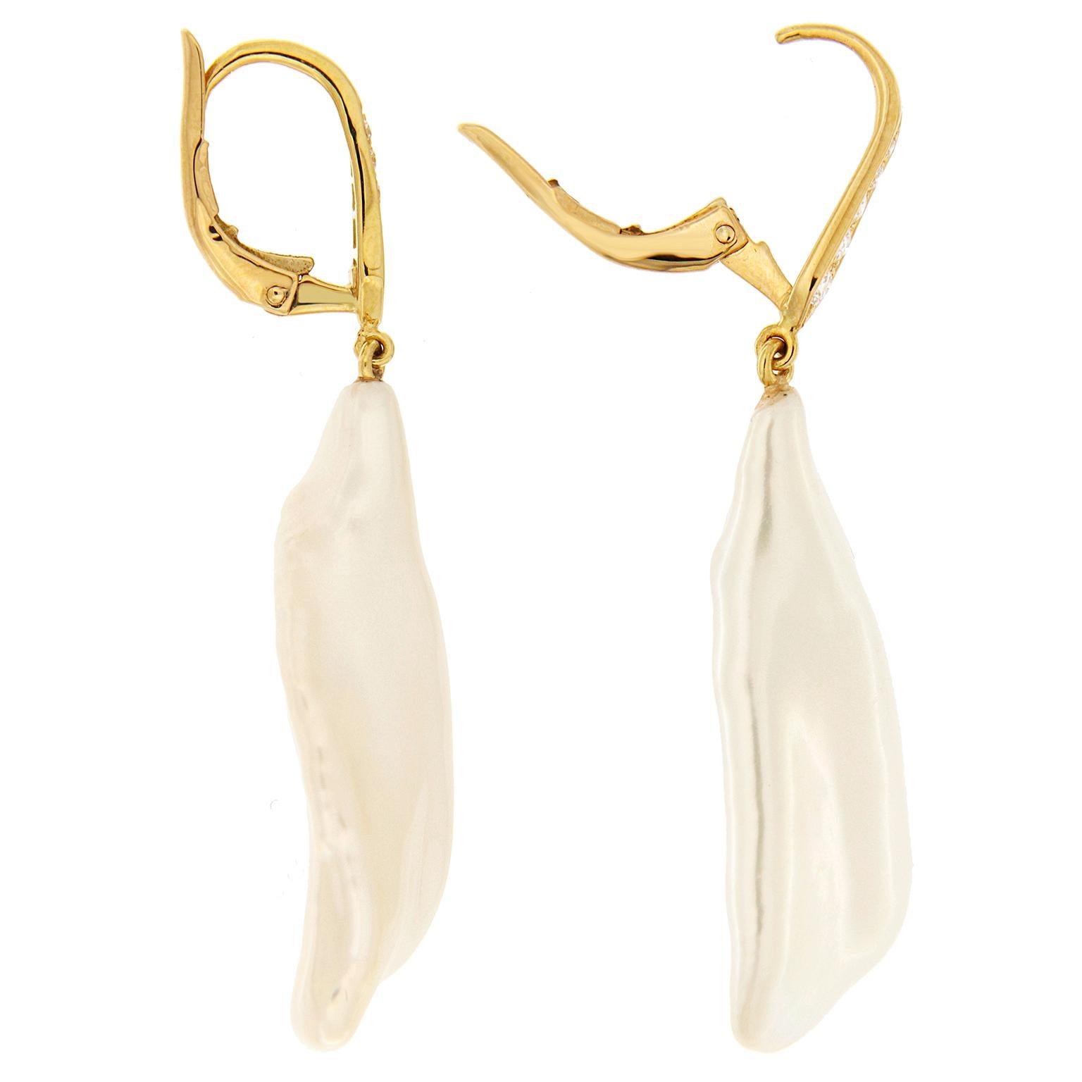 Baroque Fresh Water Pearl diamond gold Earrings In New Condition In New York, NY