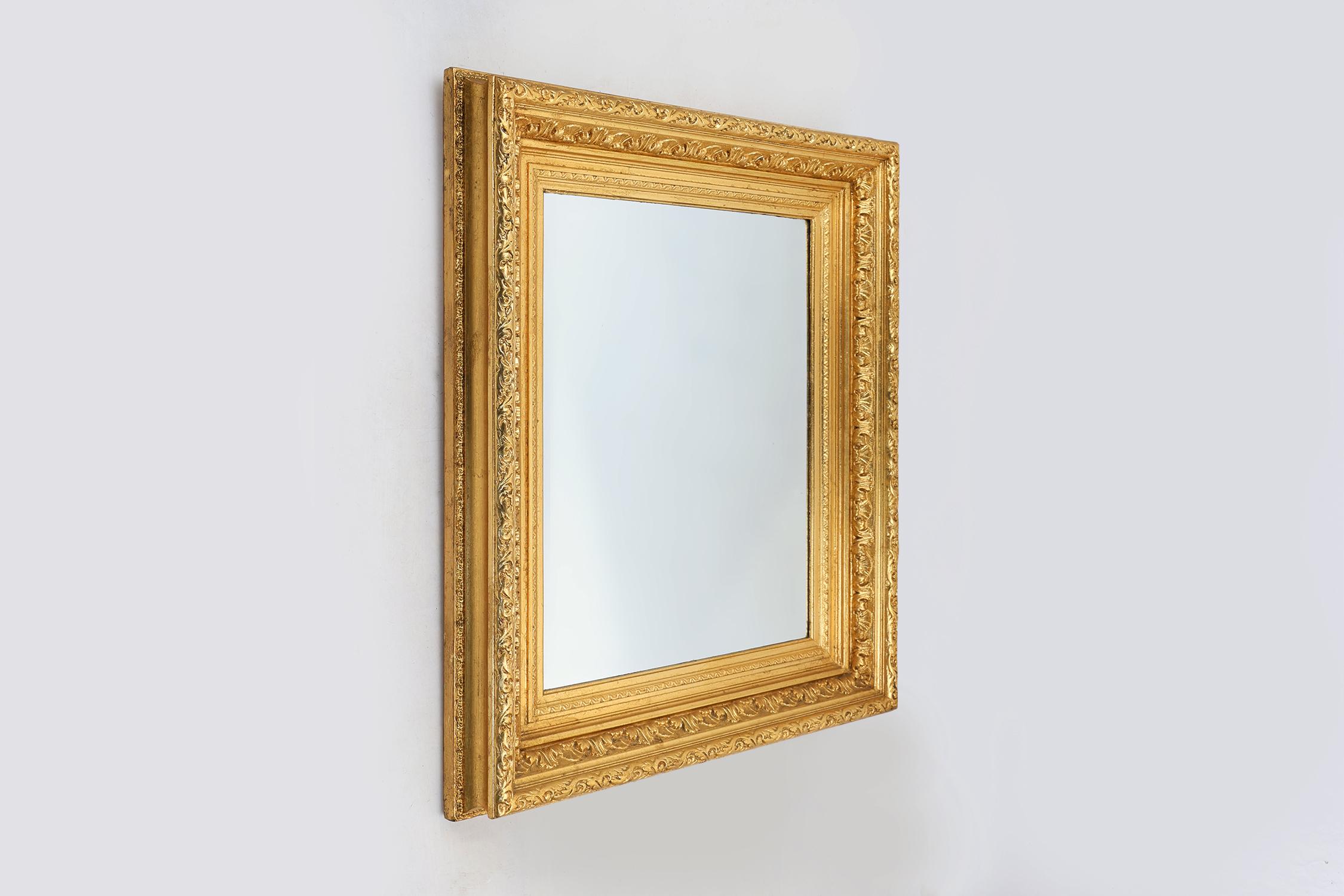 Baroque gilt facet cut wall mirror in wood, France 1850 In Good Condition For Sale In Meulebeke, BE