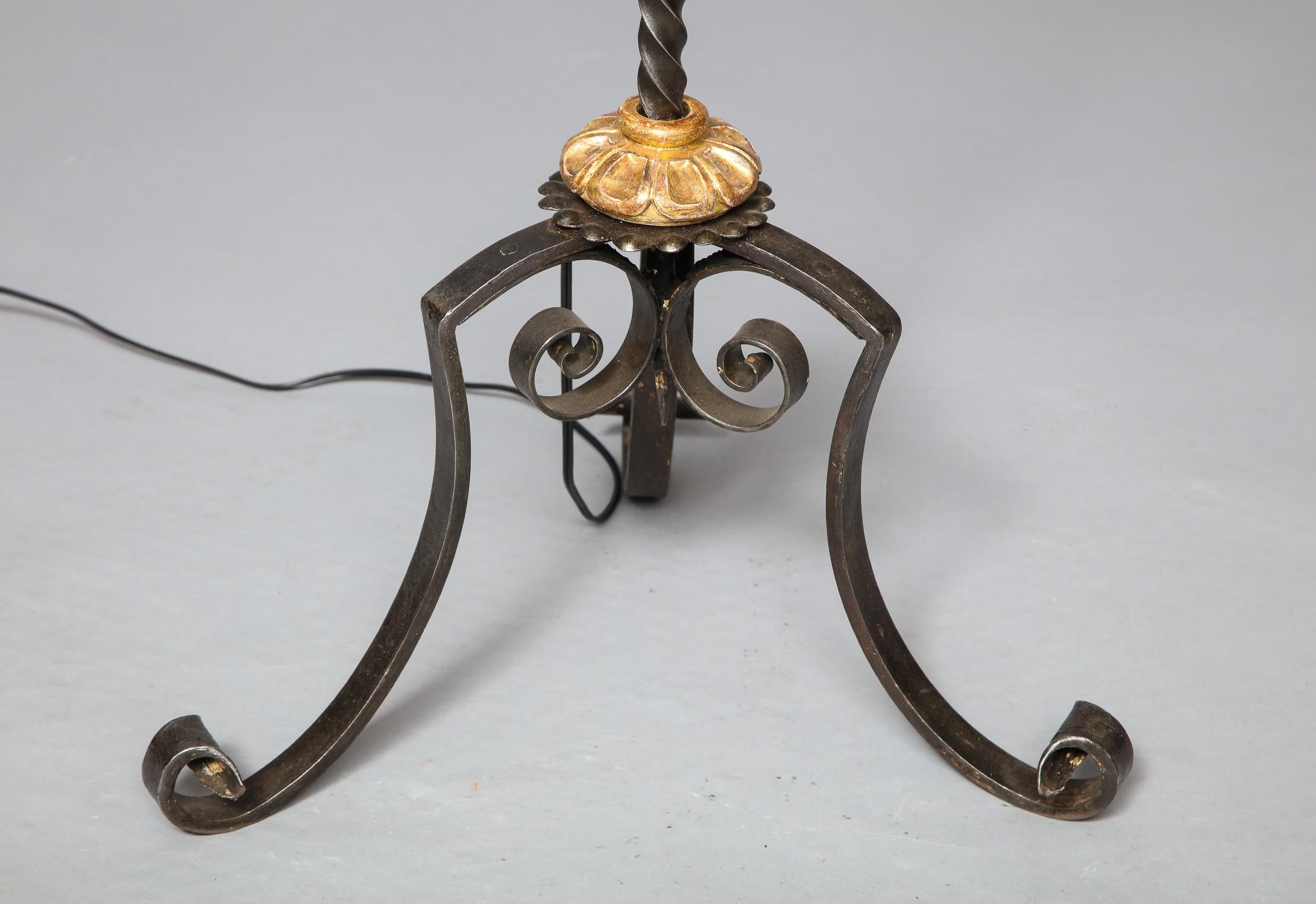 Giltwood and Wrought Iron Floor Lamp In Good Condition For Sale In Greenwich, CT