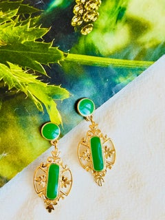 Baroque Green Emerald Enamel Flower Openwork Gold Retro Dangle Clip Earrings