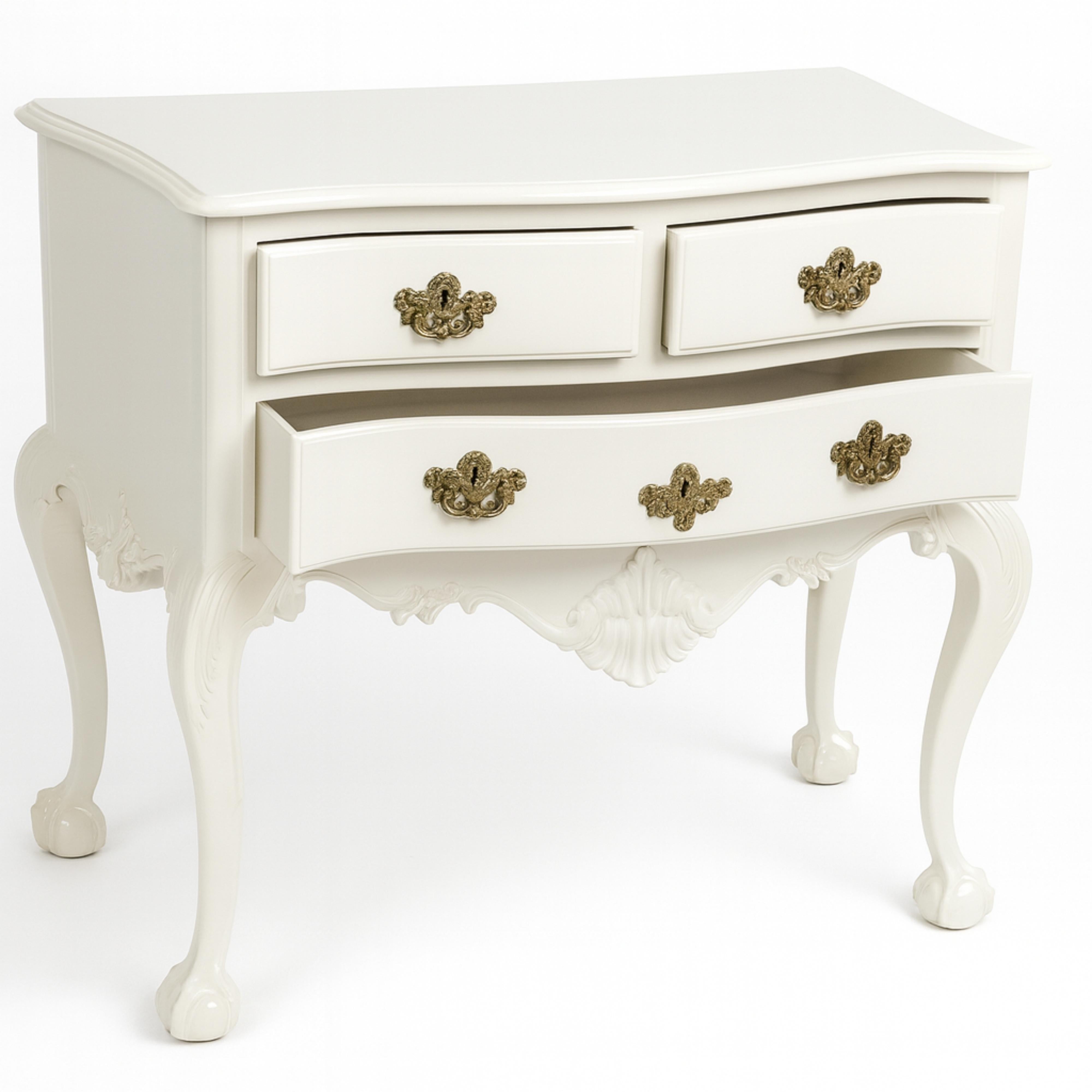 Baroque Half Dresser Off White Lacquer Commode, 19th Century In Good Condition For Sale In Lisbon, PT