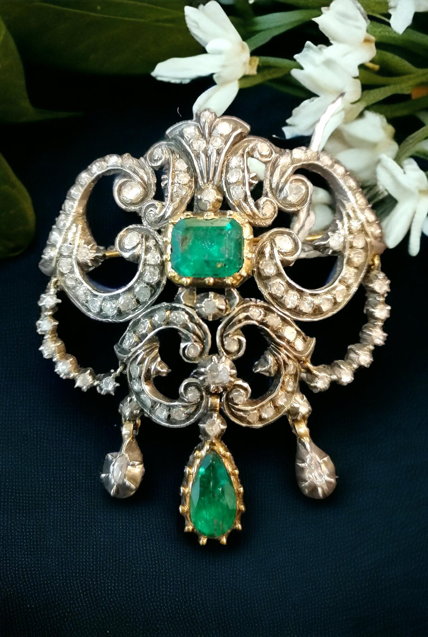 Pendentif/broche baroque ibérique (Espagne) en émeraudes et diamants 18ème siècle en vente 6