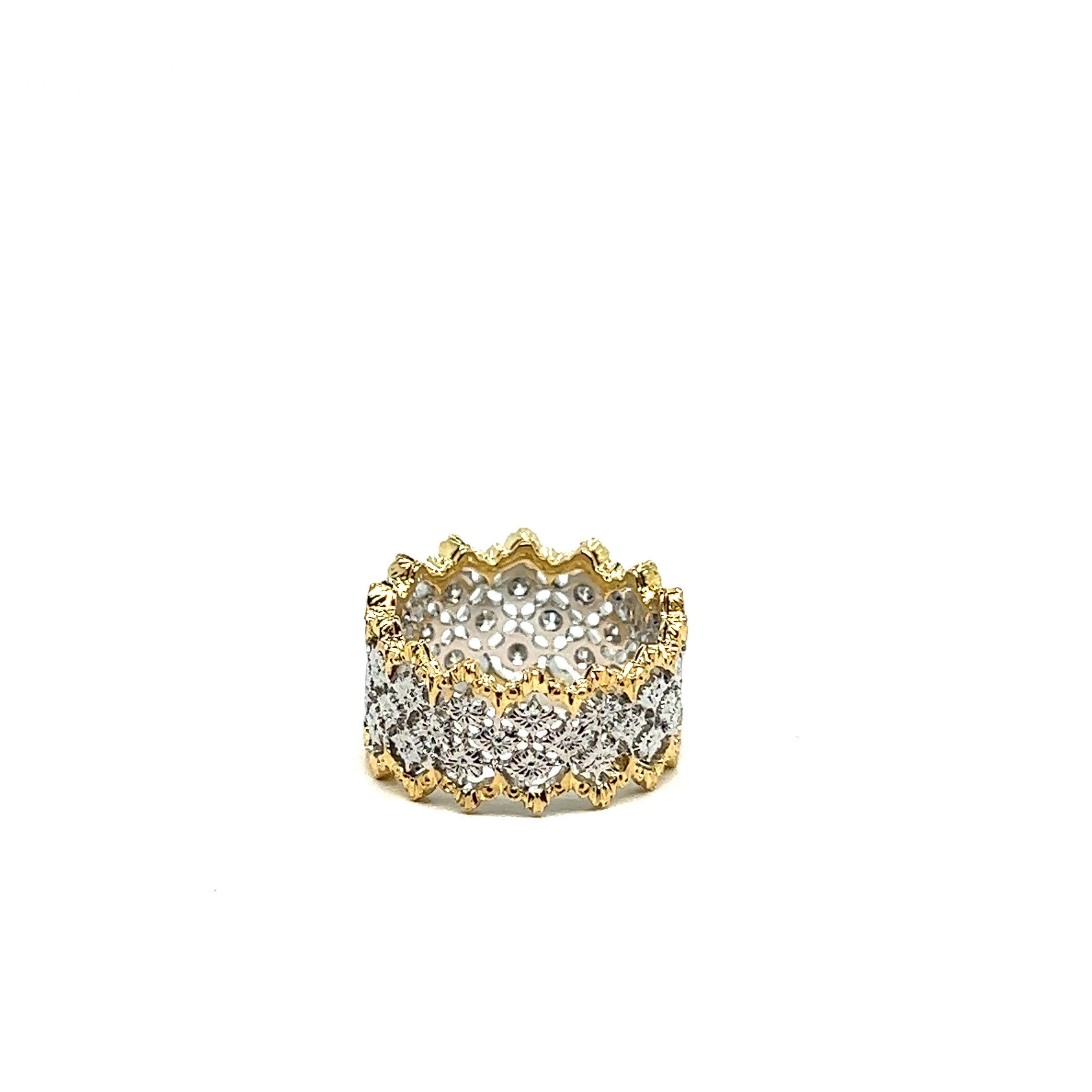 Baroque Lace Ring with 13 Brilliant Cut Diamonds in 18K White and Yellow Gold In New Condition In Vannes, FR