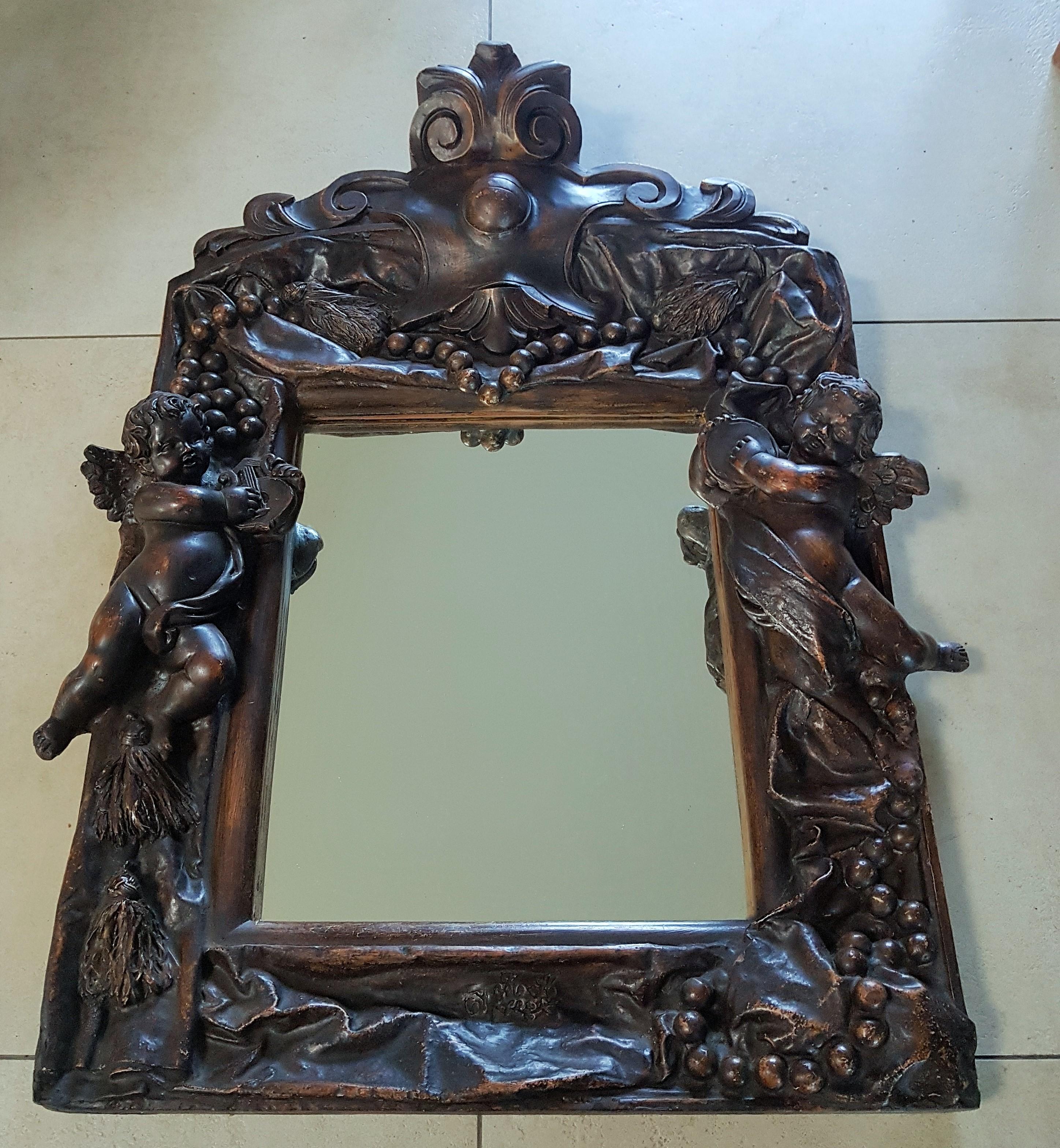 18th Century and Earlier Baroque Louis XV Wall Mirror with Putt Sculptures, France For Sale