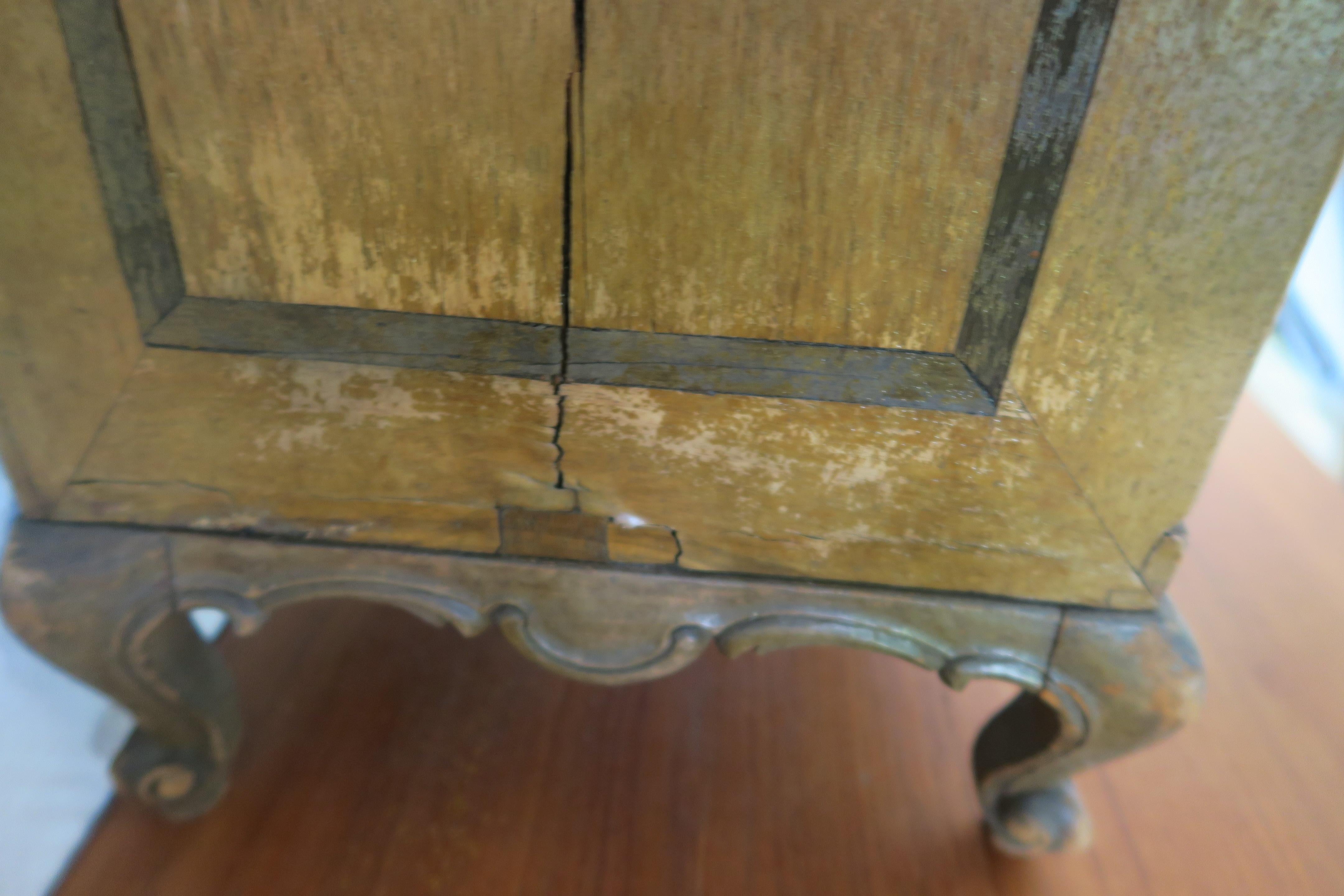 Cassapanca barocca in miniatura del XVIII secolo in vendita 5
