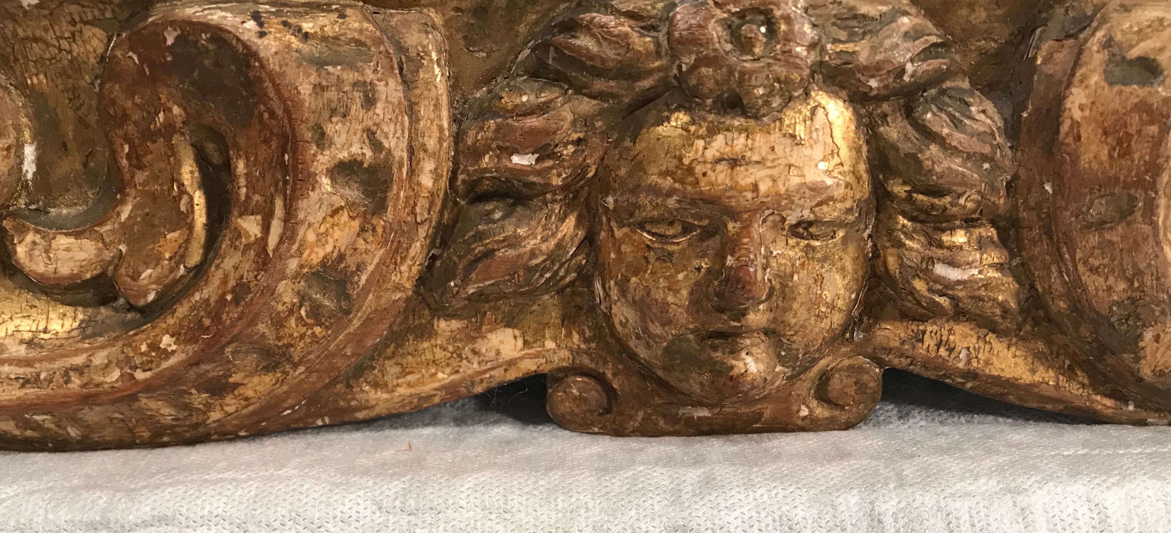 Sculpté Miroir baroque, France, XVIIIe siècle en vente