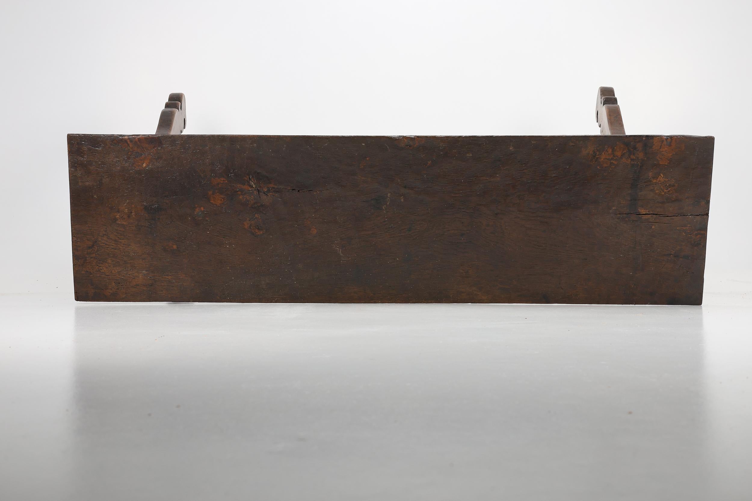 Barocker Tisch aus Eiche, 1760 in Italien hergestellt im Angebot 10