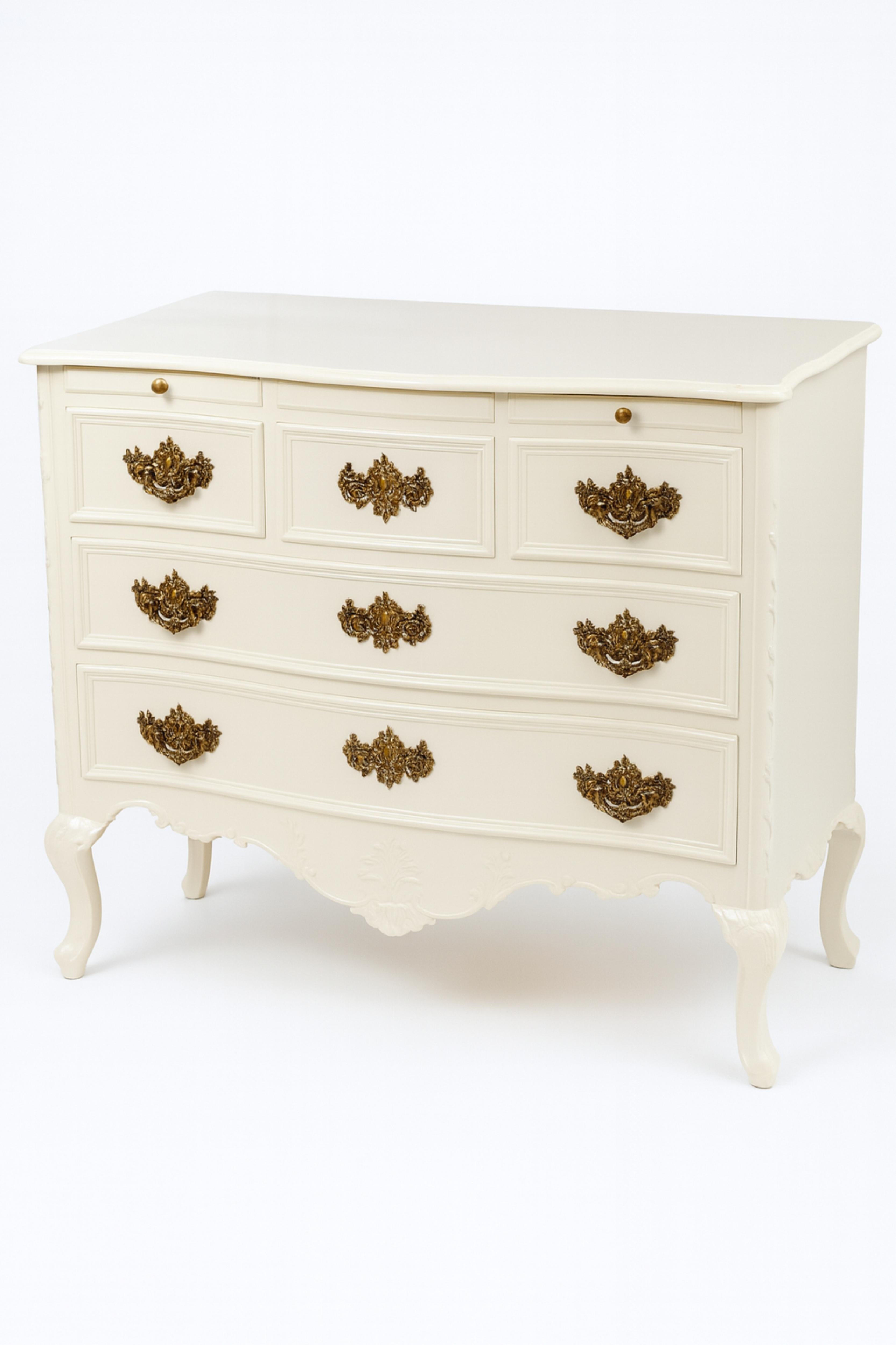 Baroque Off White Lacquer Chest Of Drawers, 19th Century en venta 1